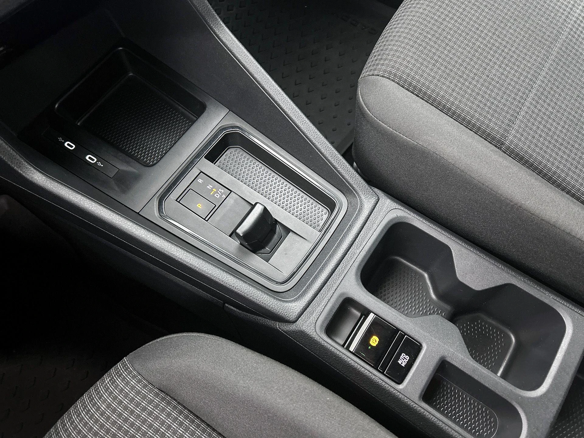 Volkswagen-Caddy-image-23