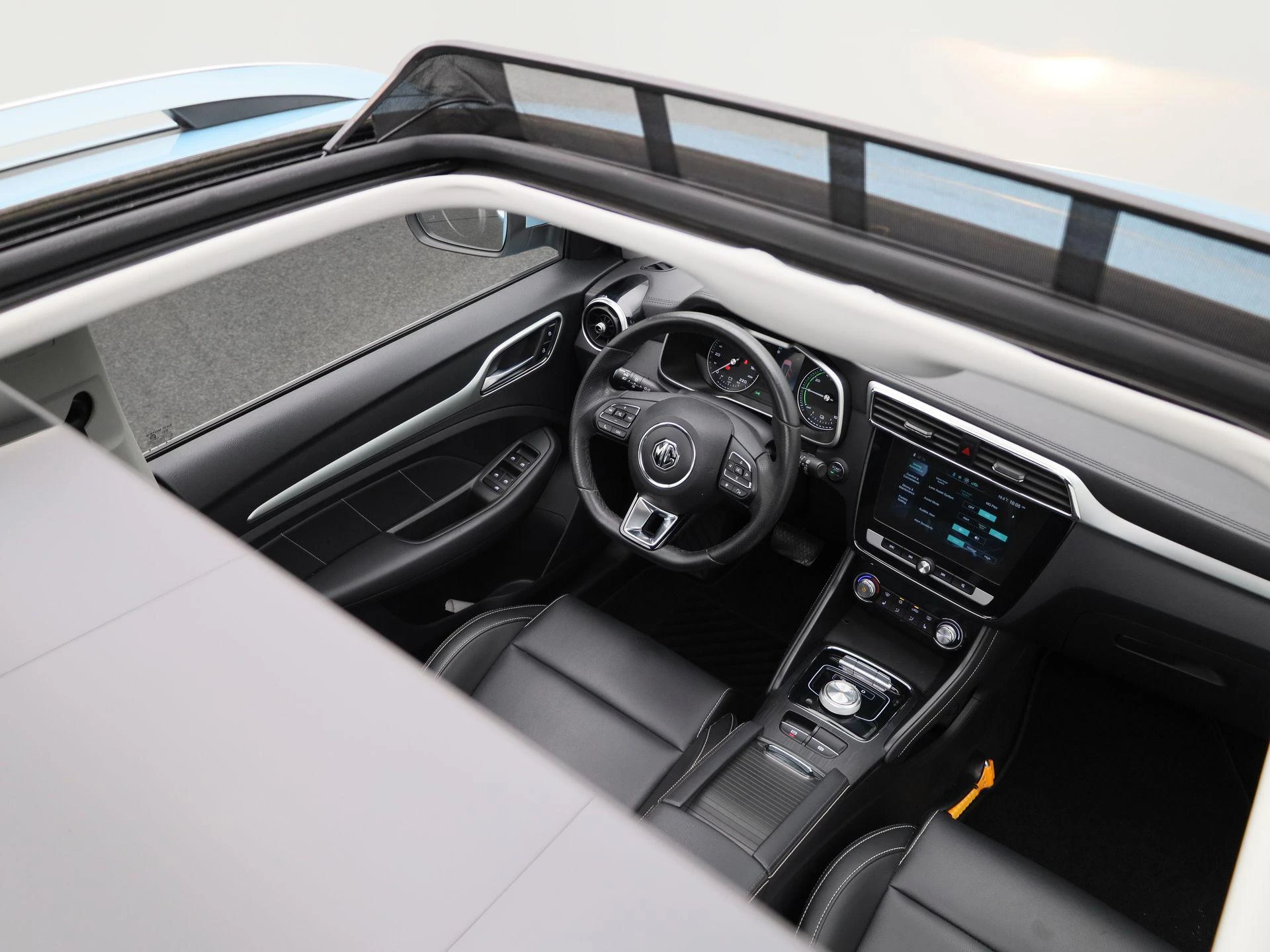 MG-ZS EV-image-38