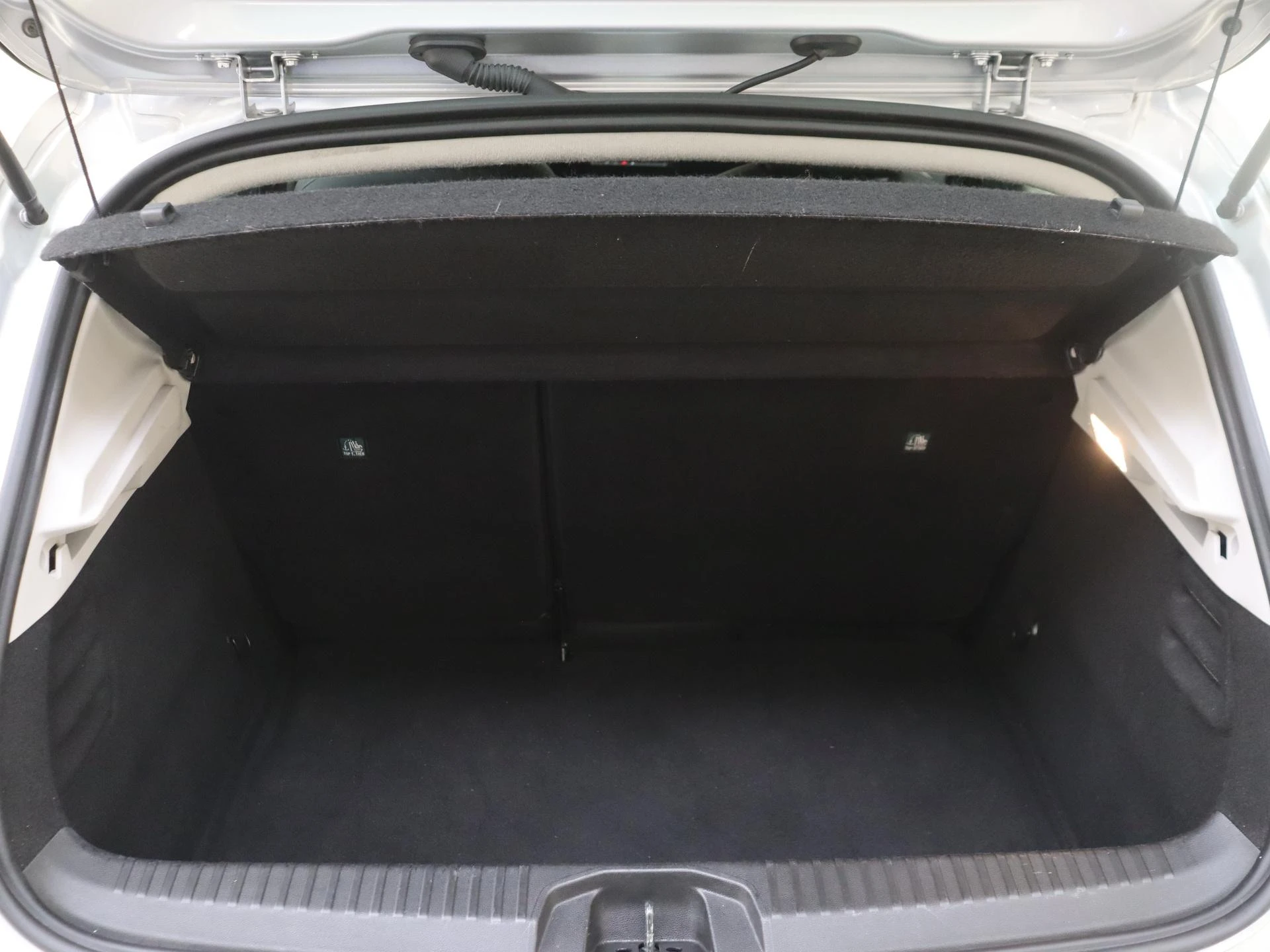 Renault-Clio-image-25