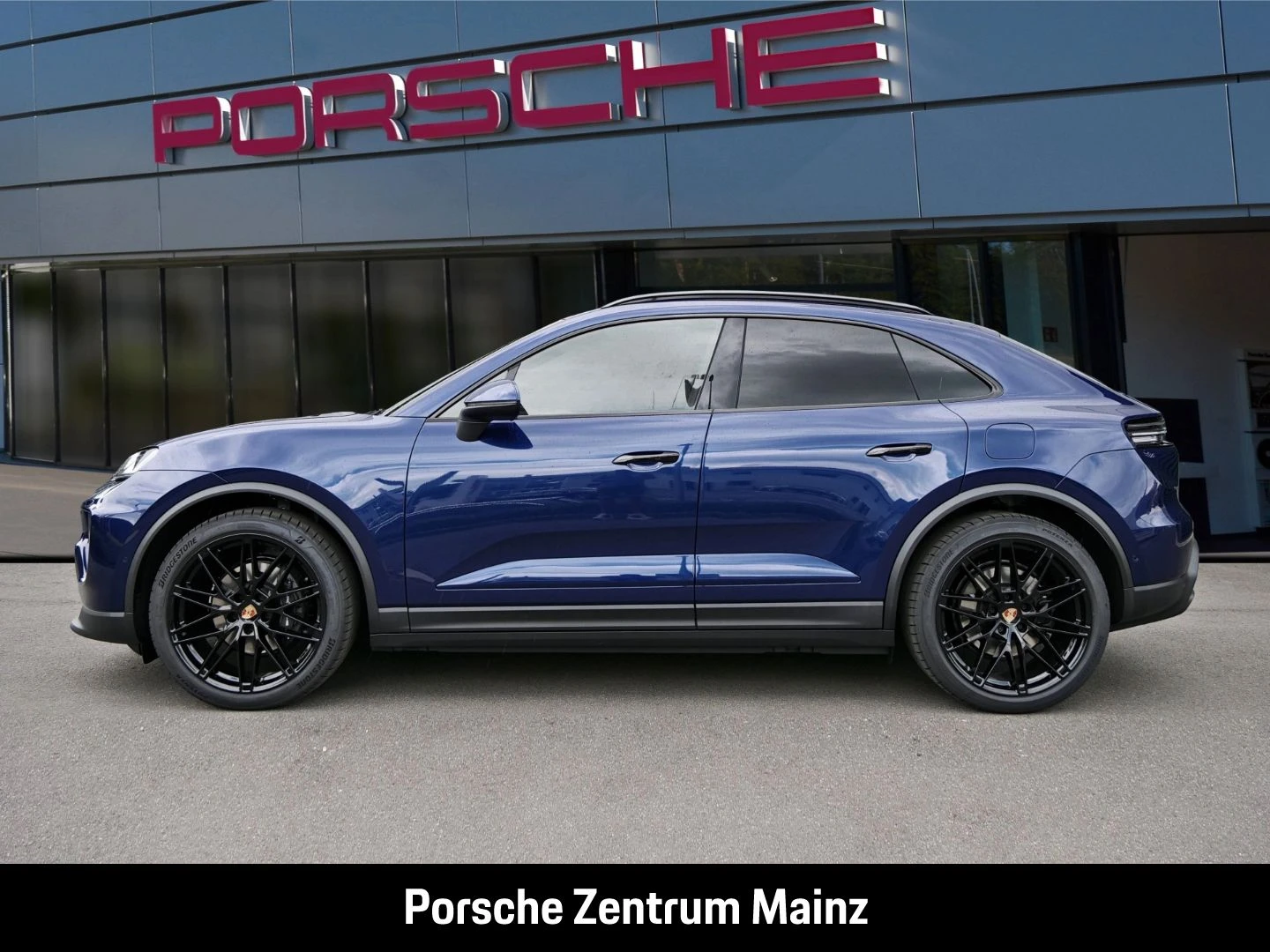 Porsche-Macan-image-6
