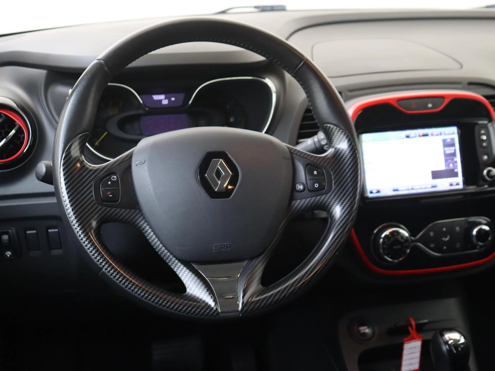 Renault-Captur-image-9