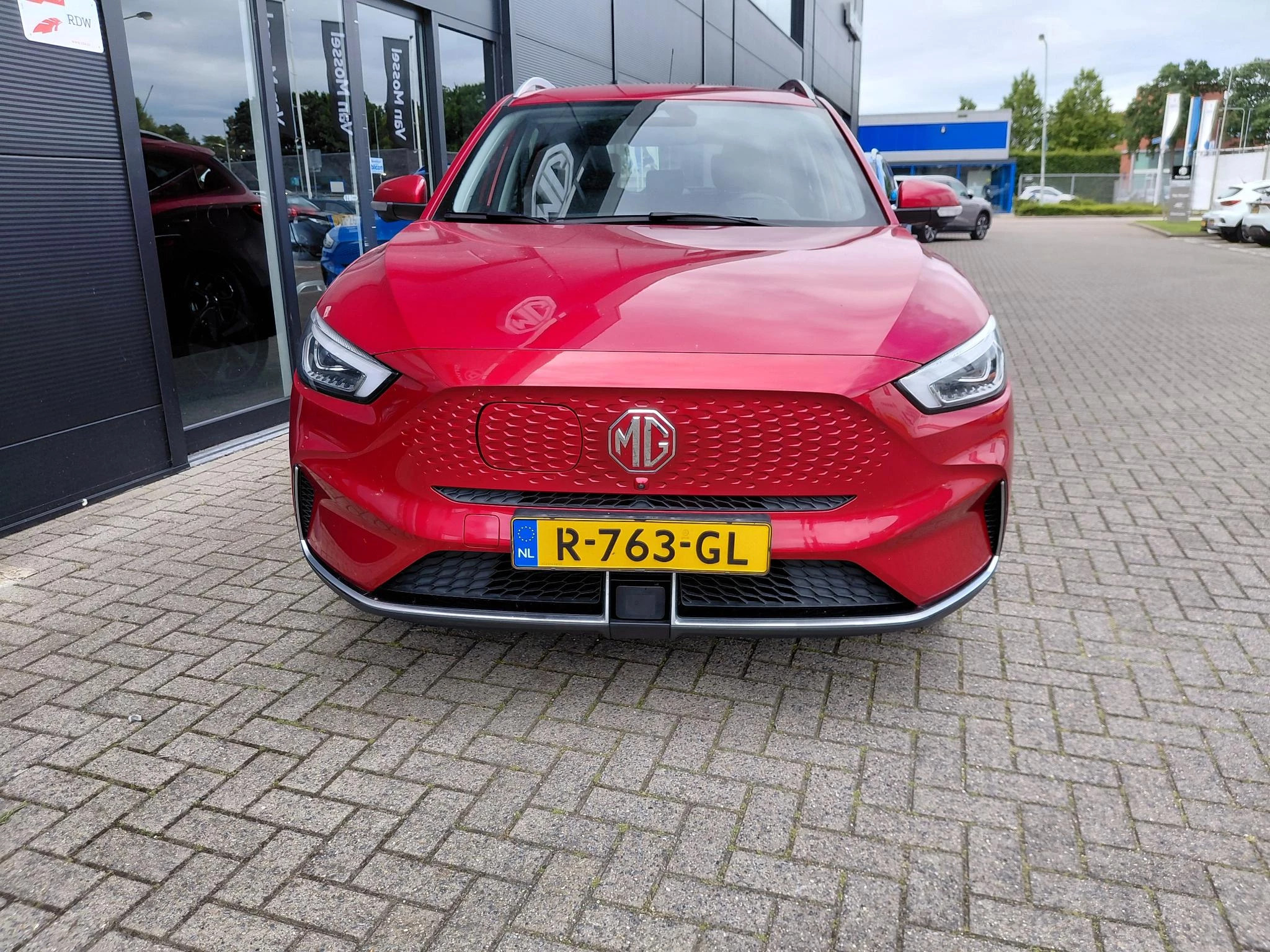 MG-ZS EV-image-6