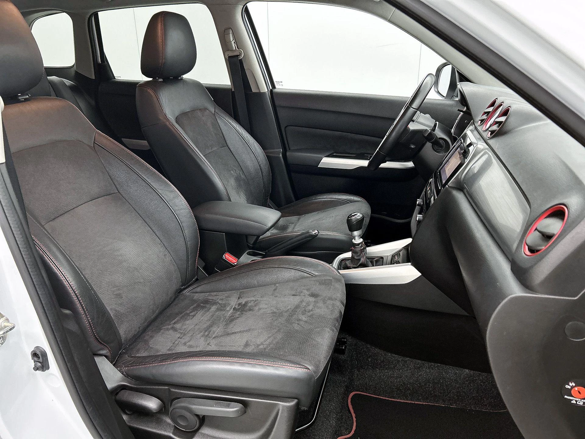 Suzuki-Vitara-image-34