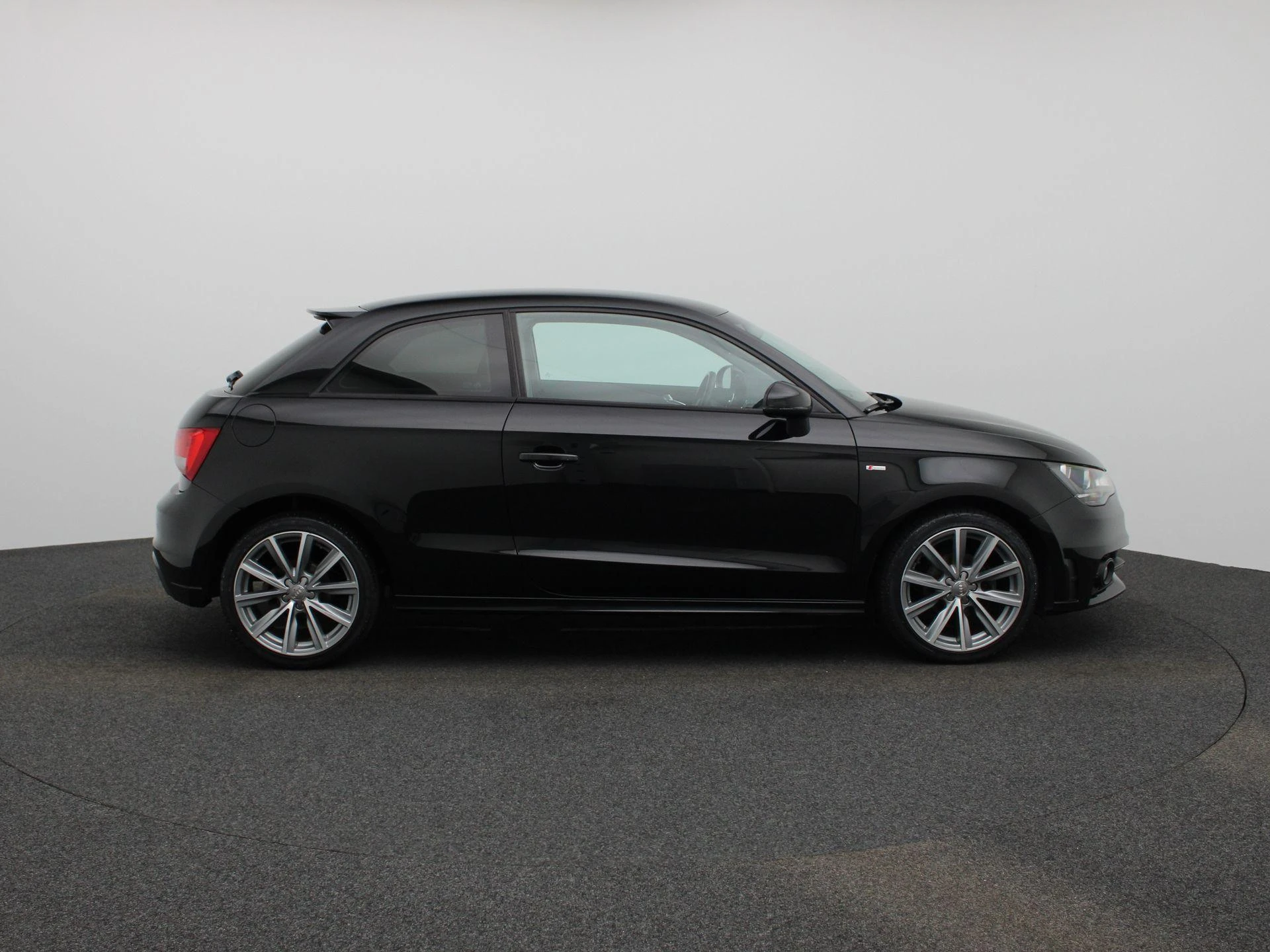 Audi-A1-image-5
