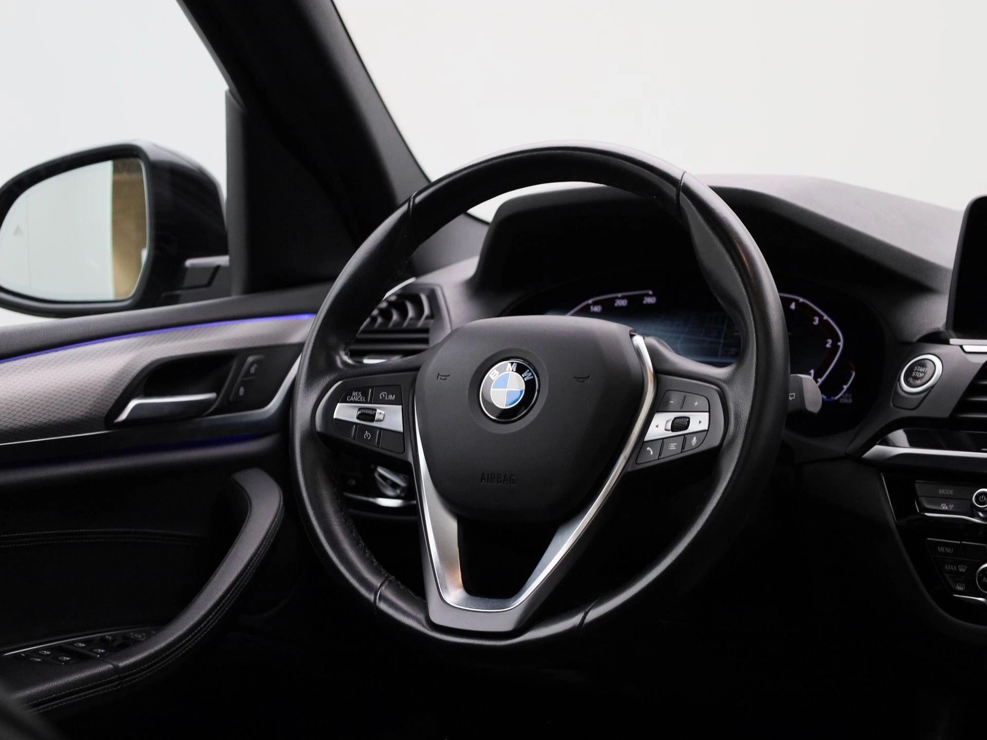BMW X3 sDrive18d (110 kW)