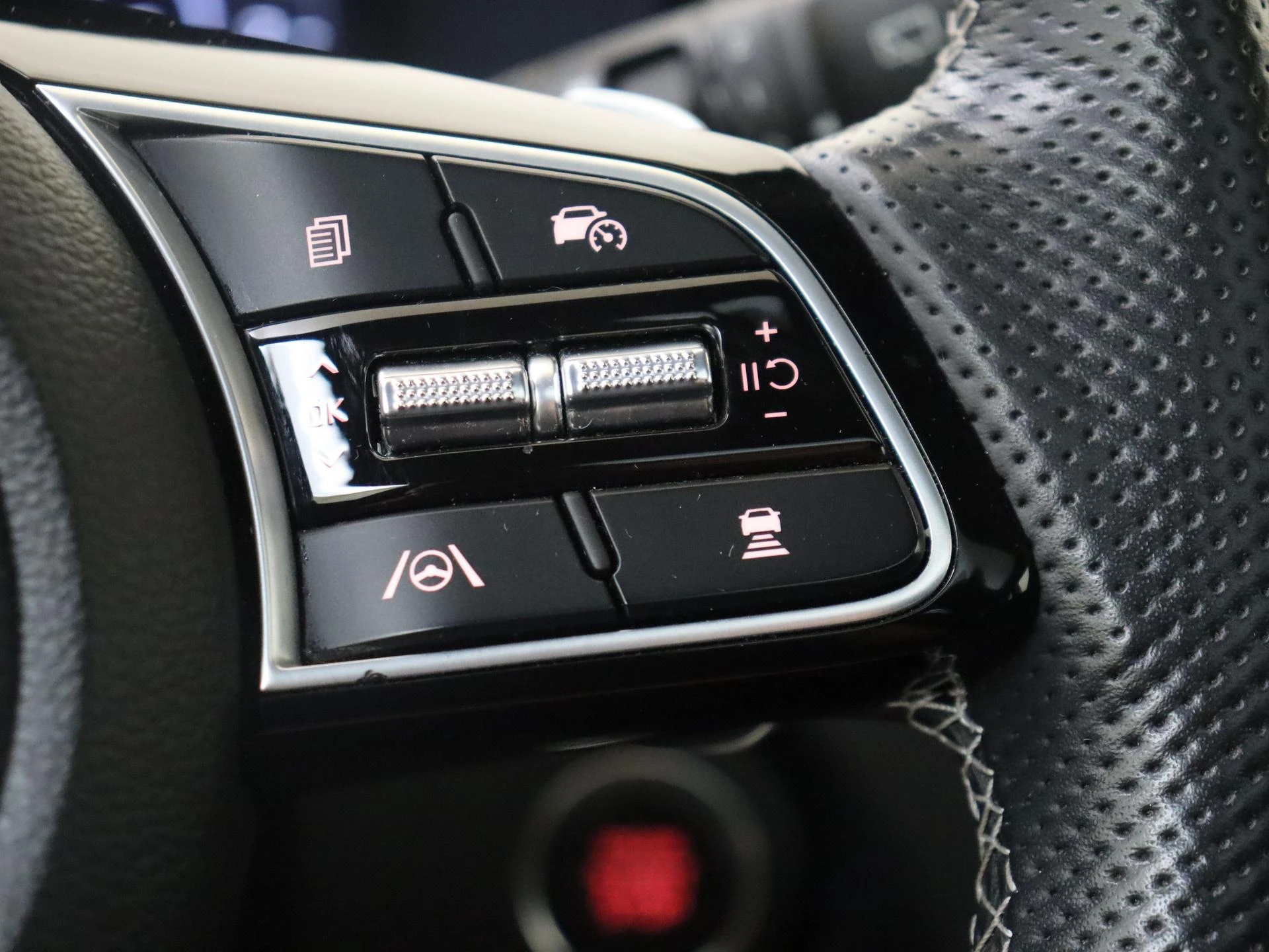 Kia-Ceed Sportswagon-image-12