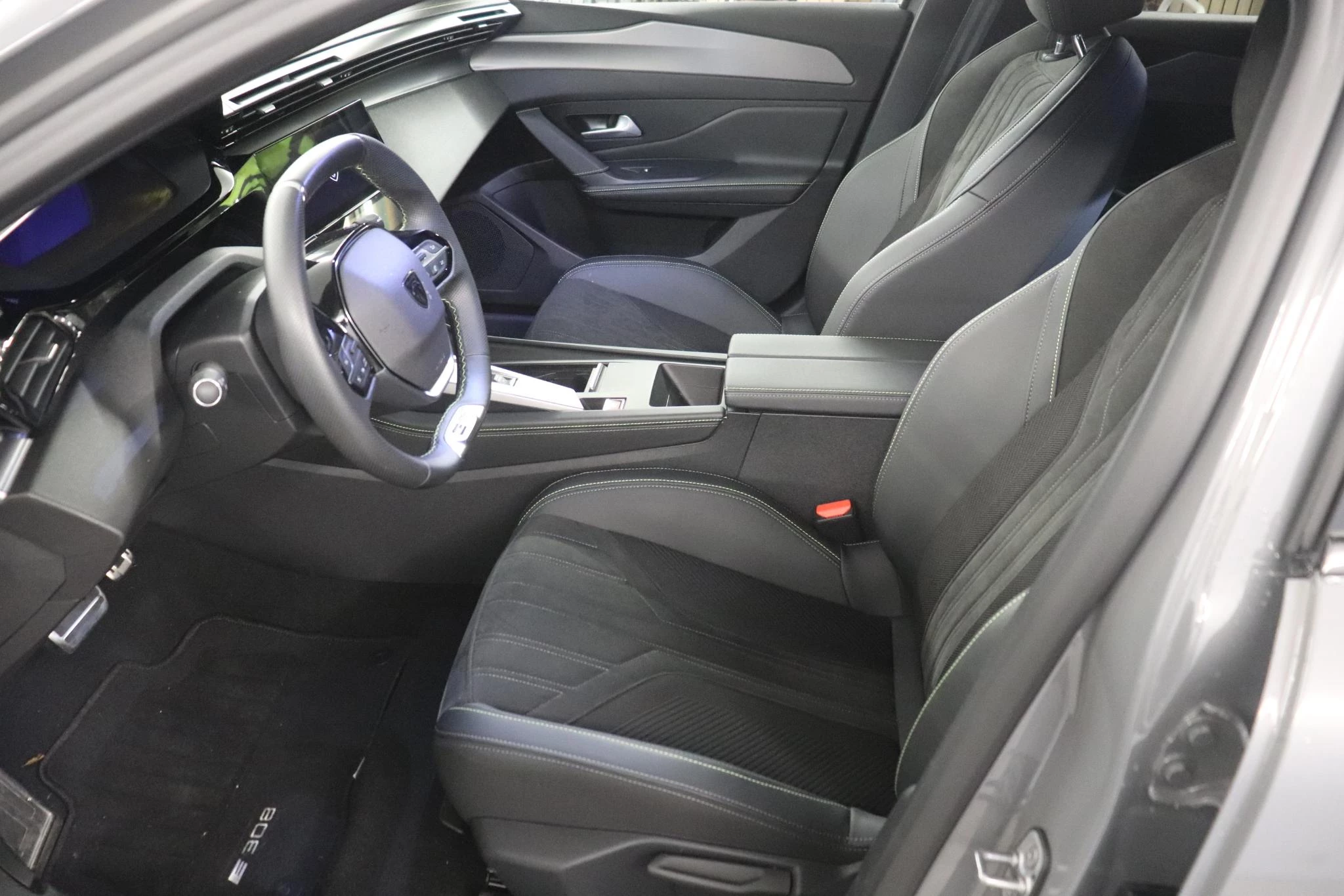 Peugeot e-308 e-308 156 GT