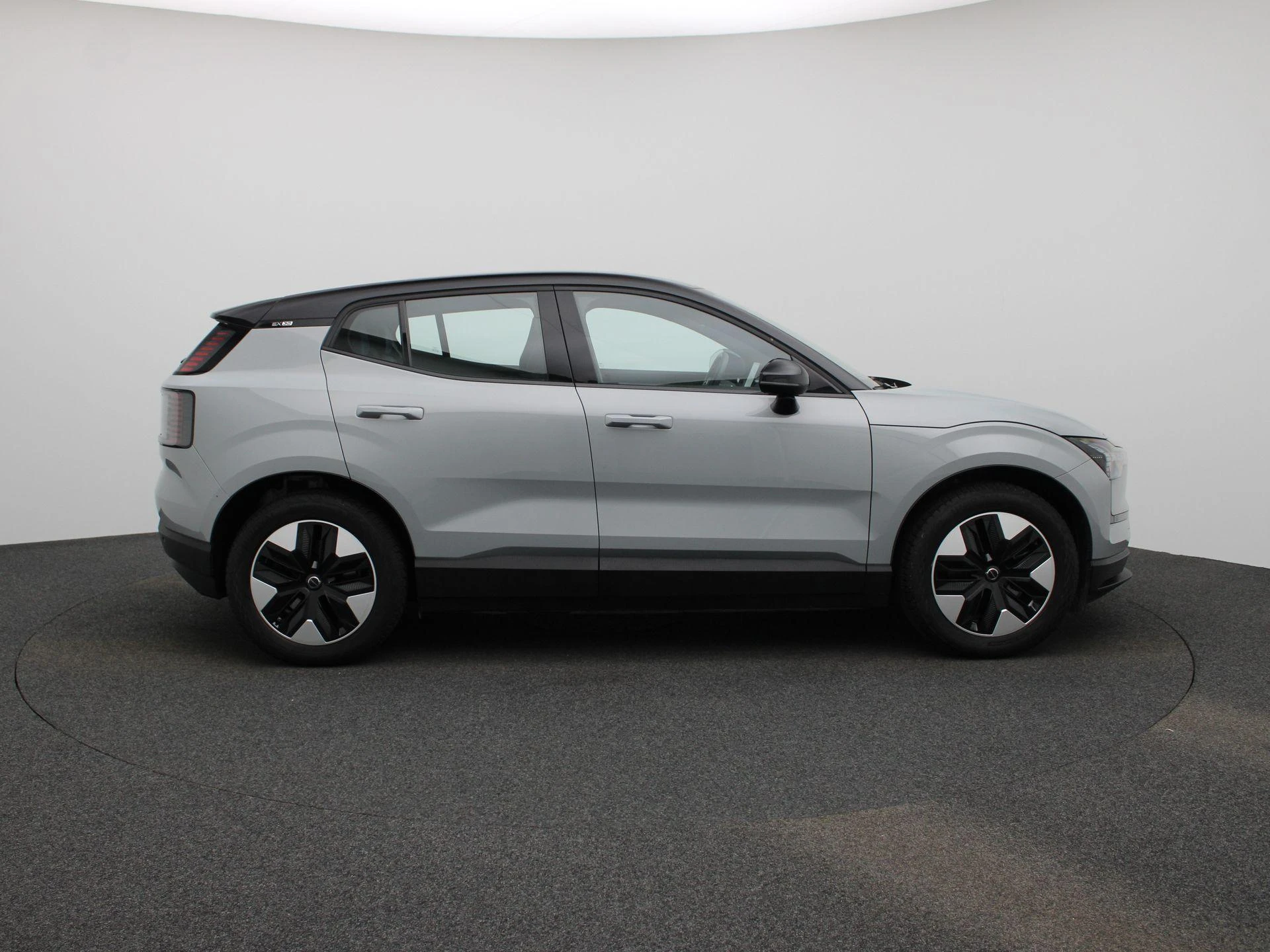 Volvo-EX30-image-5
