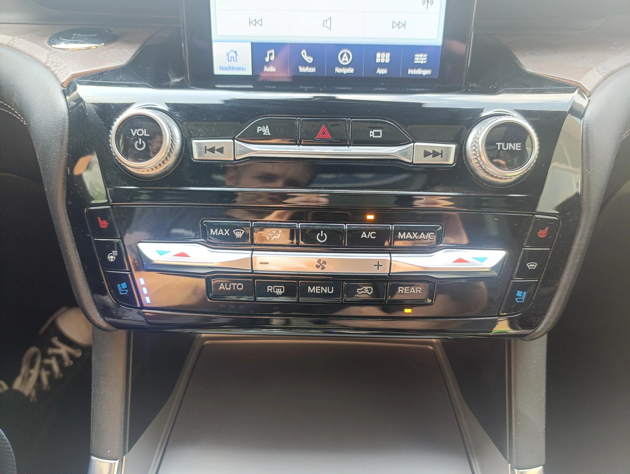 Ford-Explorer-image-34