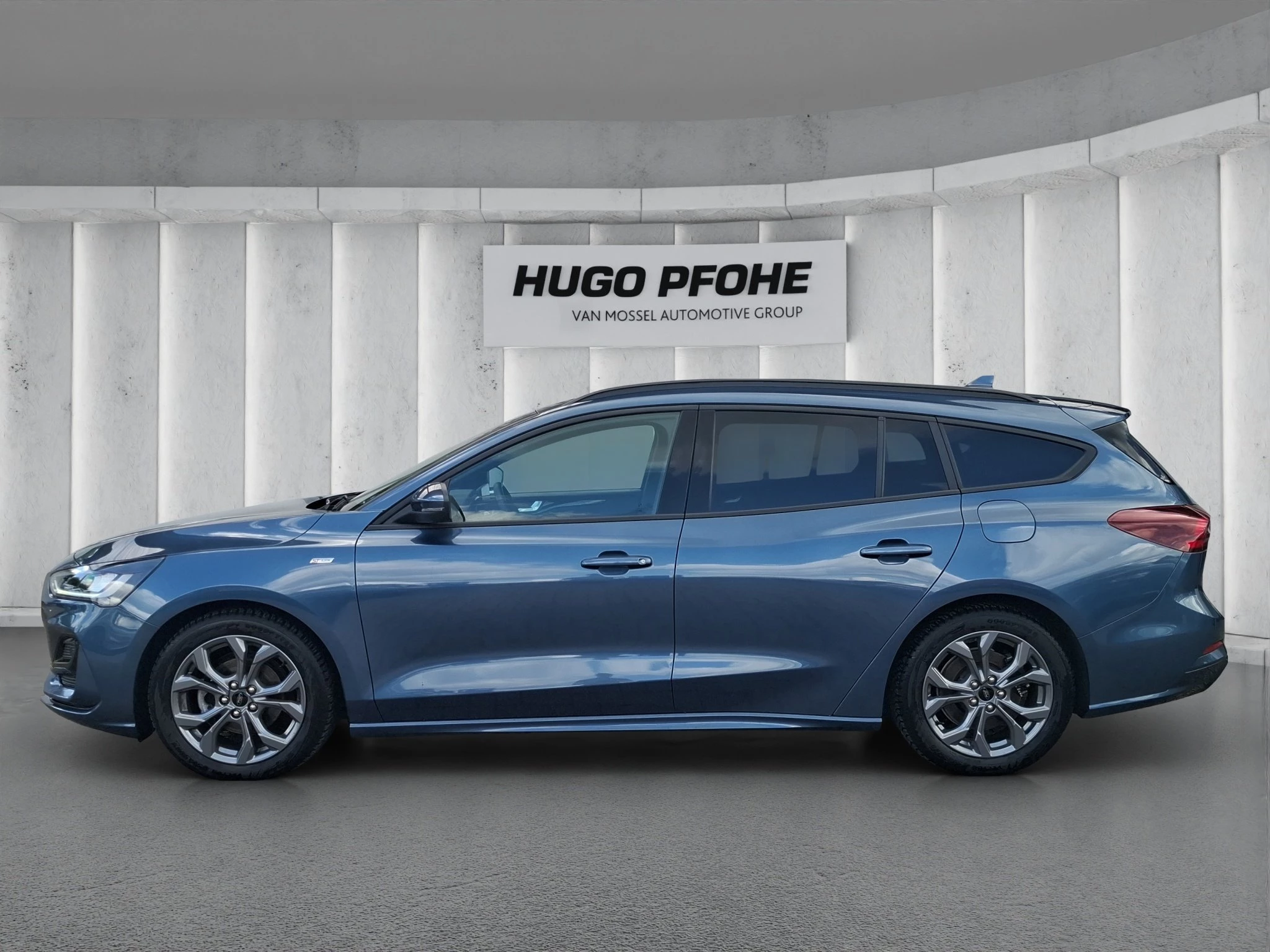 Ford Focus ST-Line Turnier Aut.*ACC*KAM*NAVI*LED*WINTER-PKT.