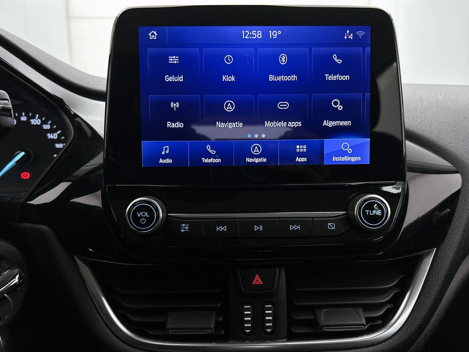 Ford-Fiesta-image-24