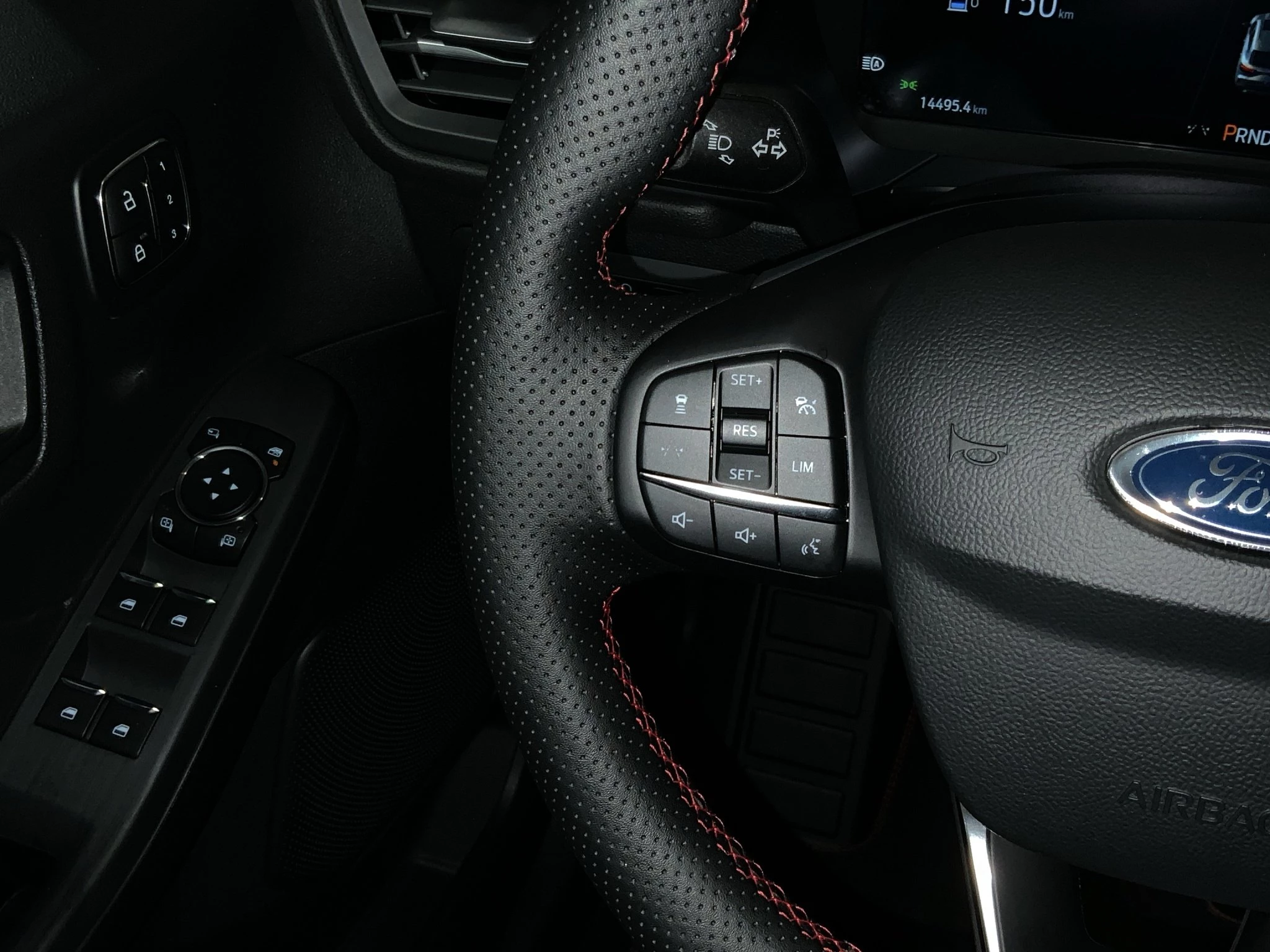 Ford Kuga ST-Line X Aut.*360GRAD*LED-MATRIX*NAVI*GRA*WINTER-PKT.