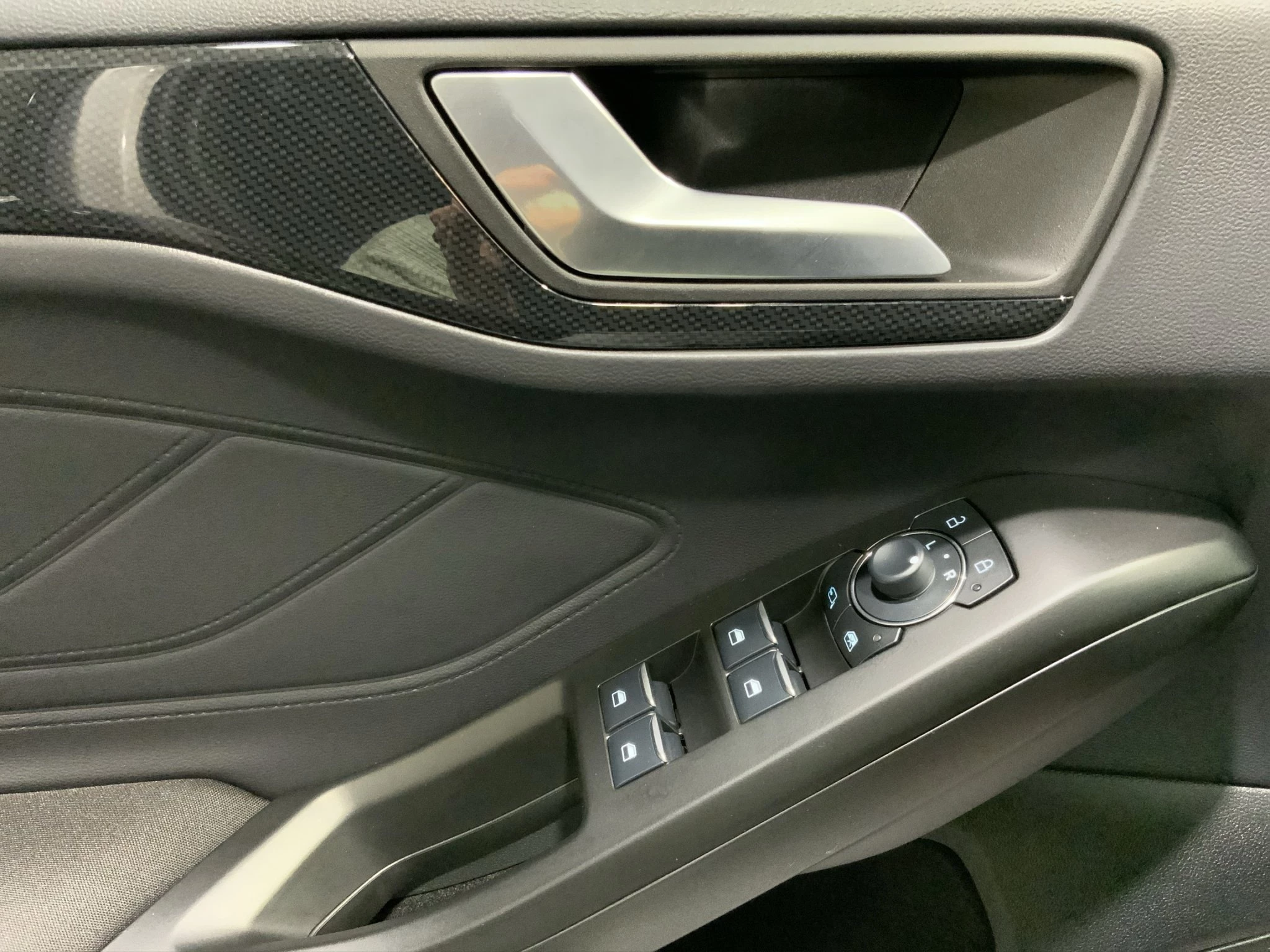 Ford Focus ST-Line Turnier Aut.*ACC*KAM*NAVI*LED*WINTER-PKT.