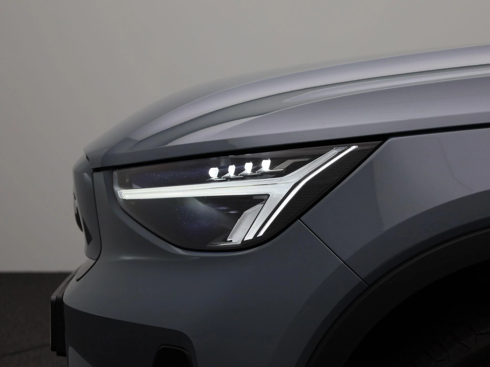 Volvo C40 Recharge Core