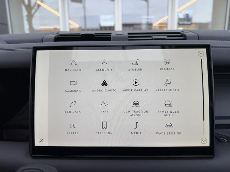 Land Rover Defender 90 D200 X-DYNAMIC