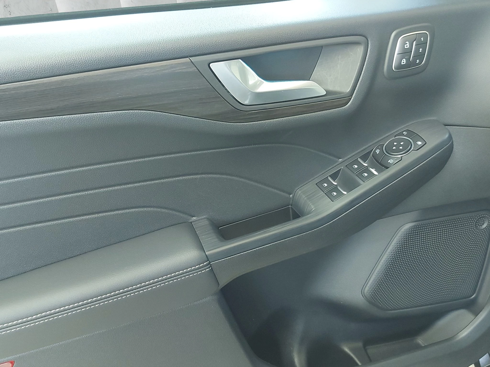 Ford Kuga Vignale TECH.PKT*BC*LMF