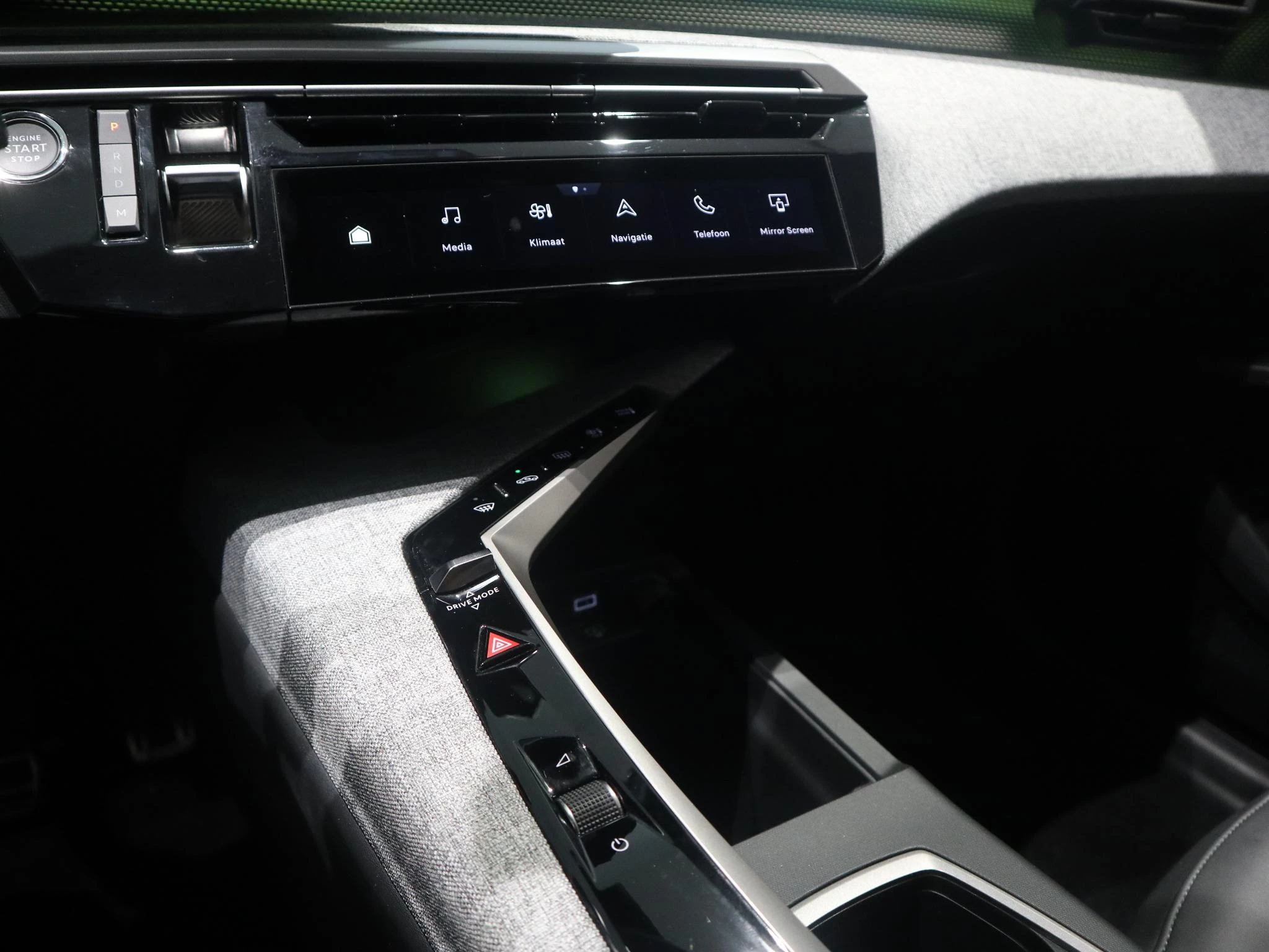 Peugeot-5008-image-18