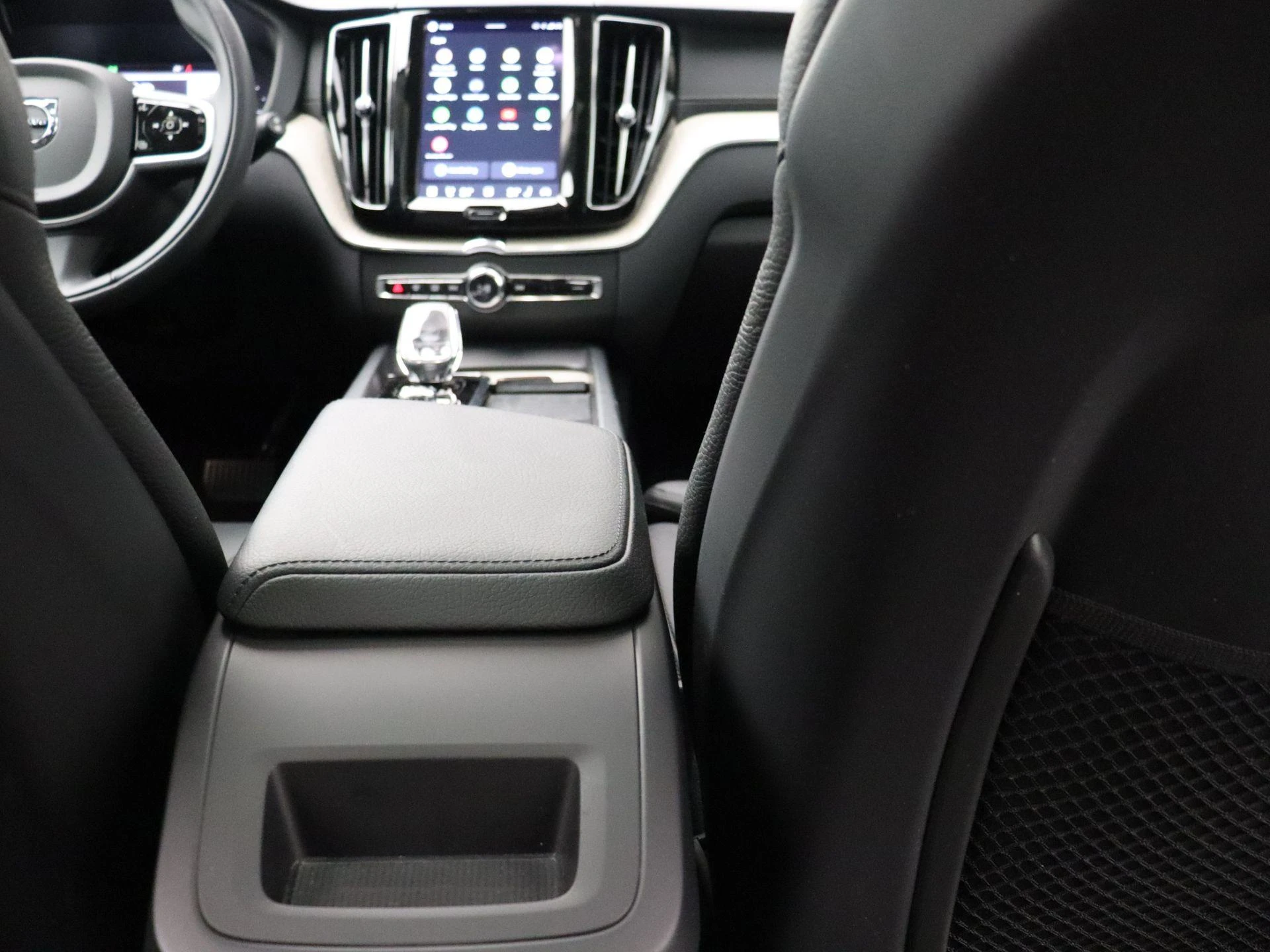 Volvo-XC60-image-26