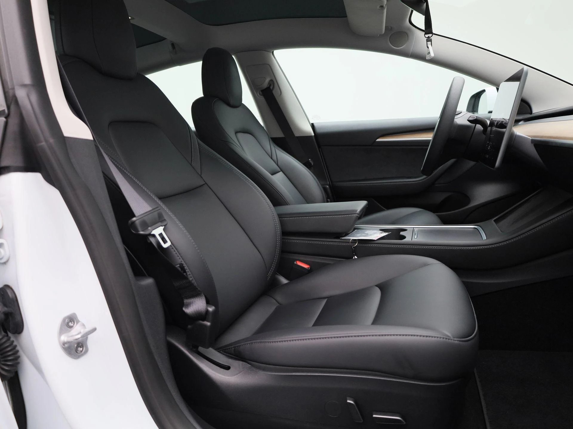Tesla Model 3 Standard RWD Plus 60 kWh