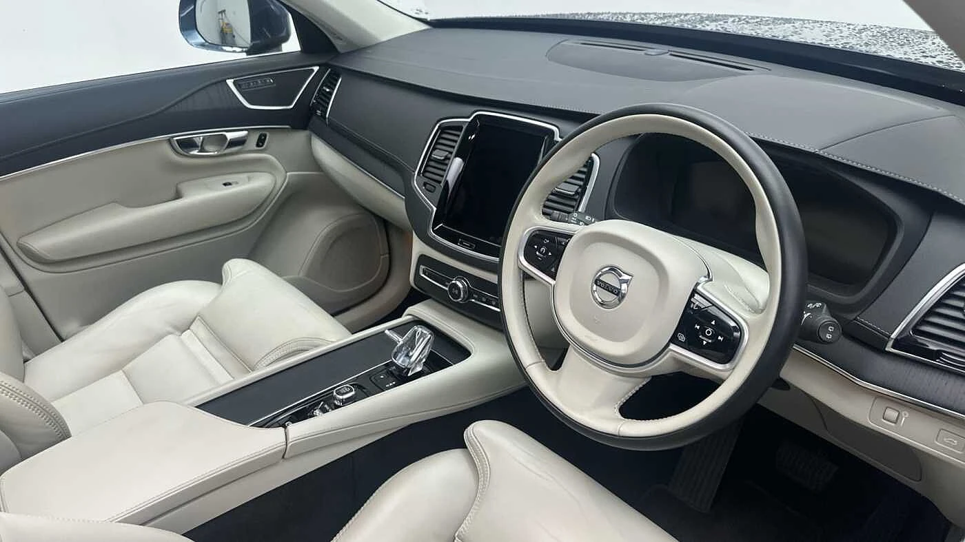 Volvo-XC90-image-25