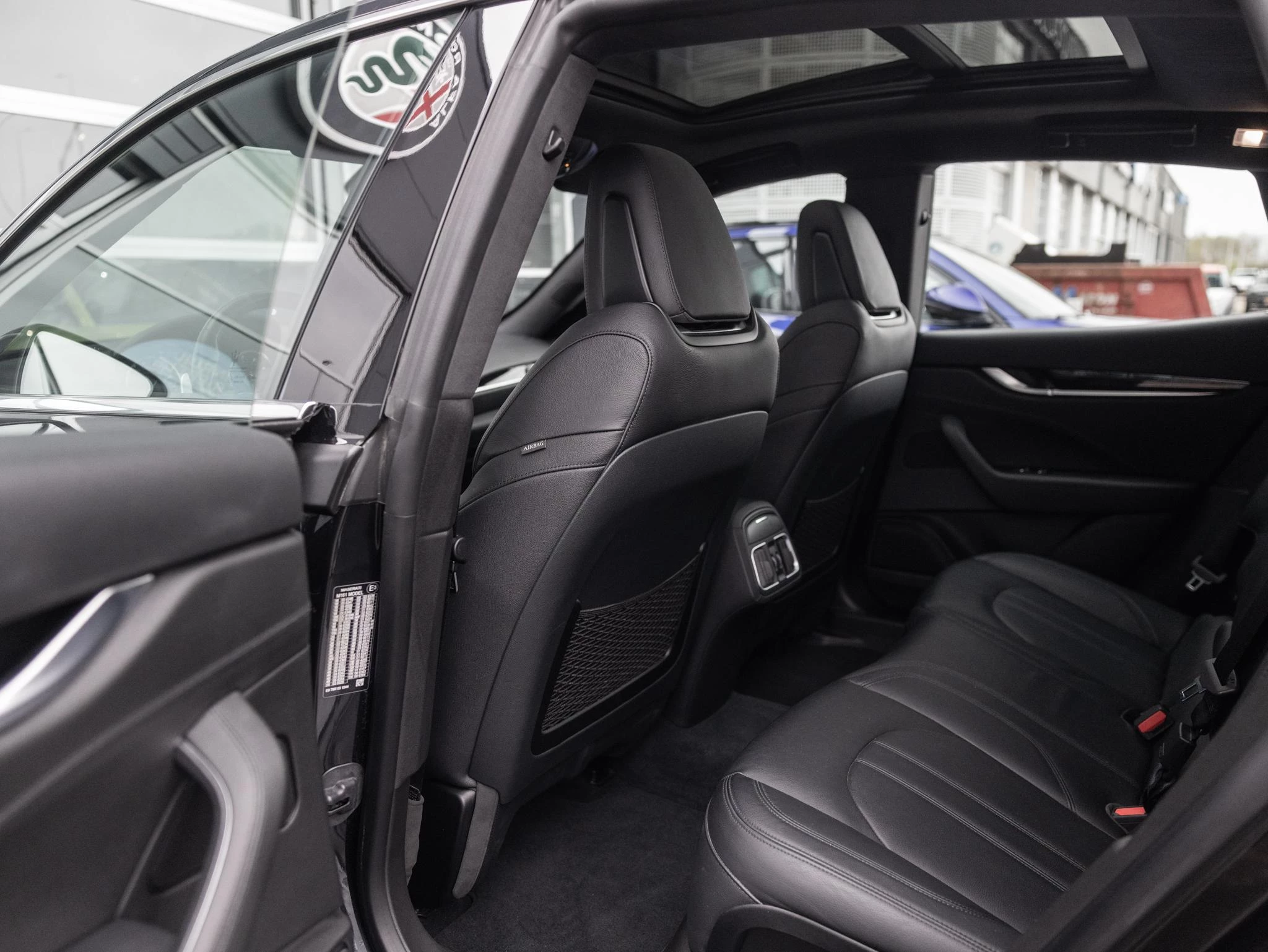 Maserati-Levante-image-19