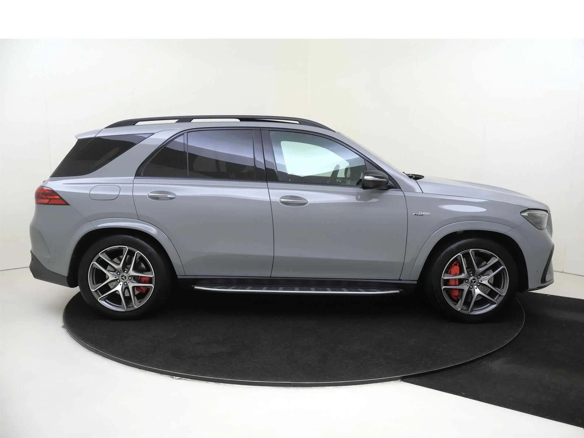 Mercedes-Benz-GLE-image-8