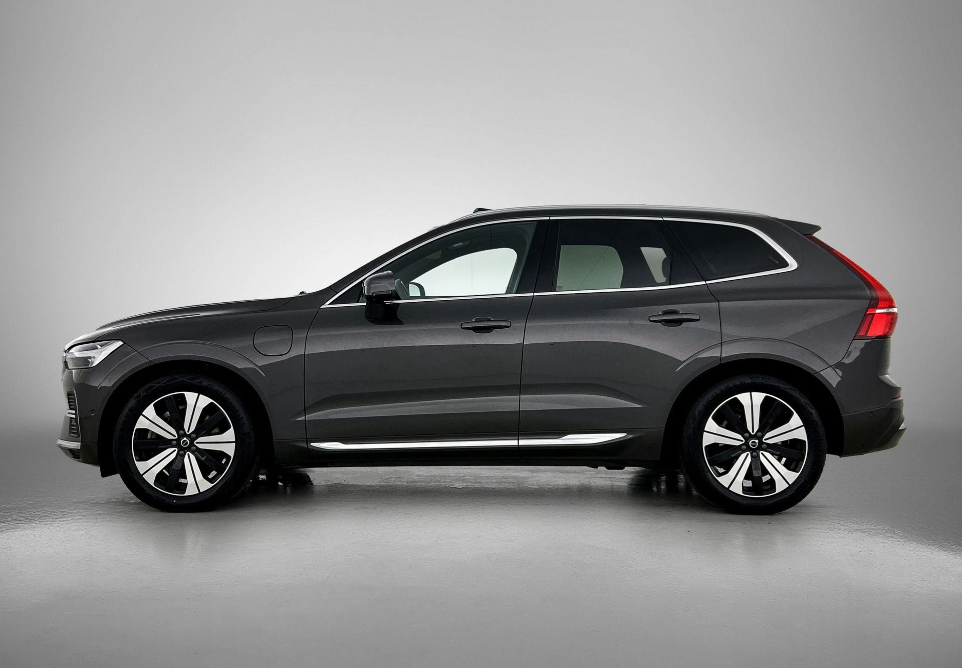 Volvo-XC60-image-1