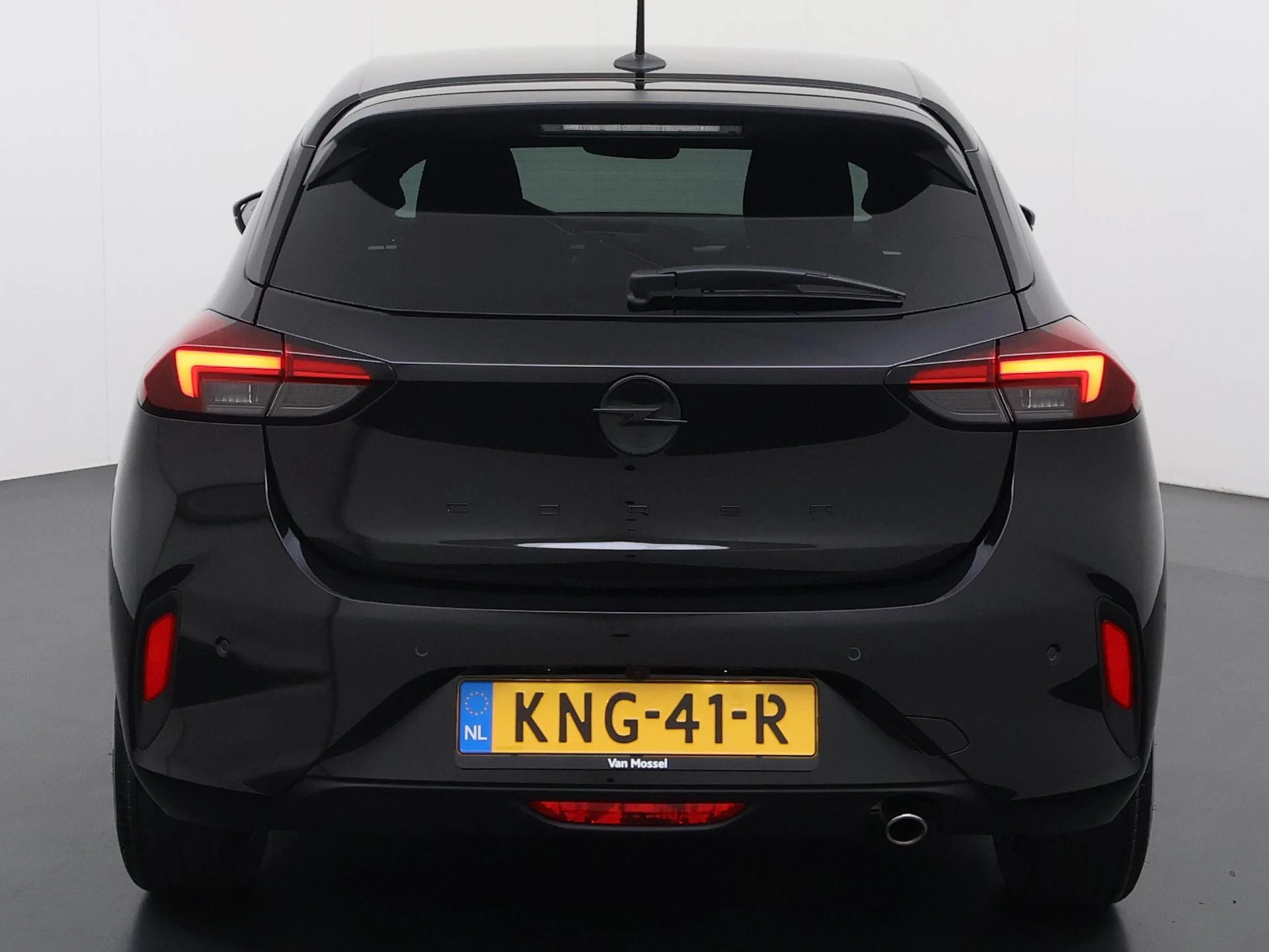 Opel-Corsa-image-7