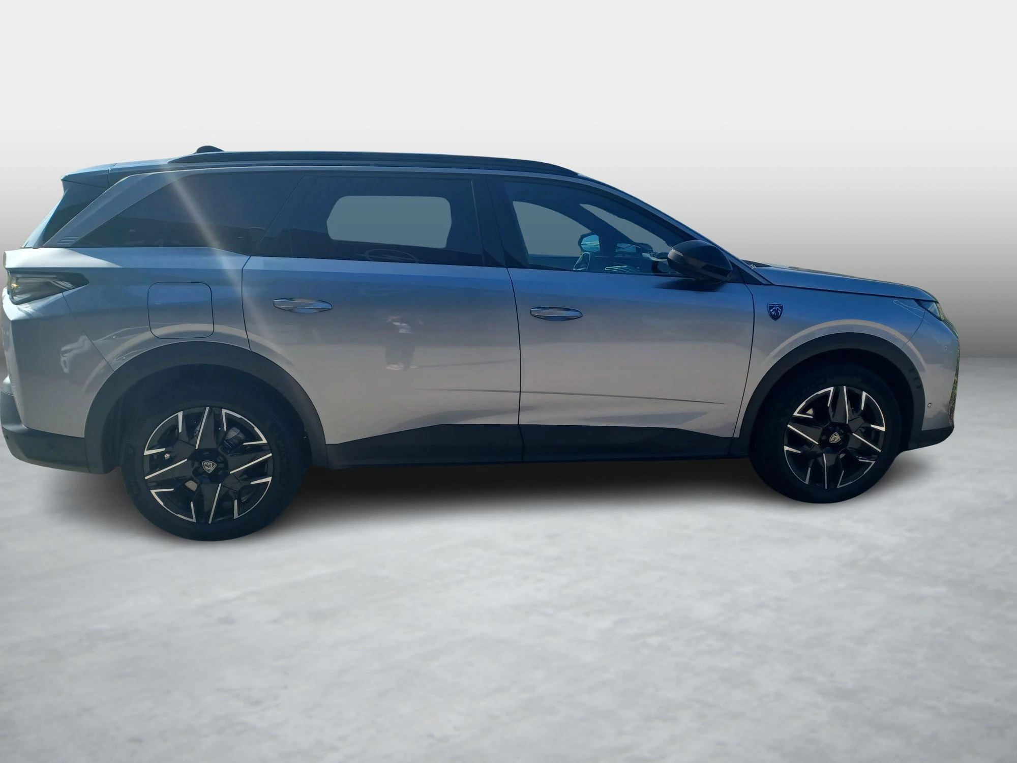 Peugeot-5008-image-4