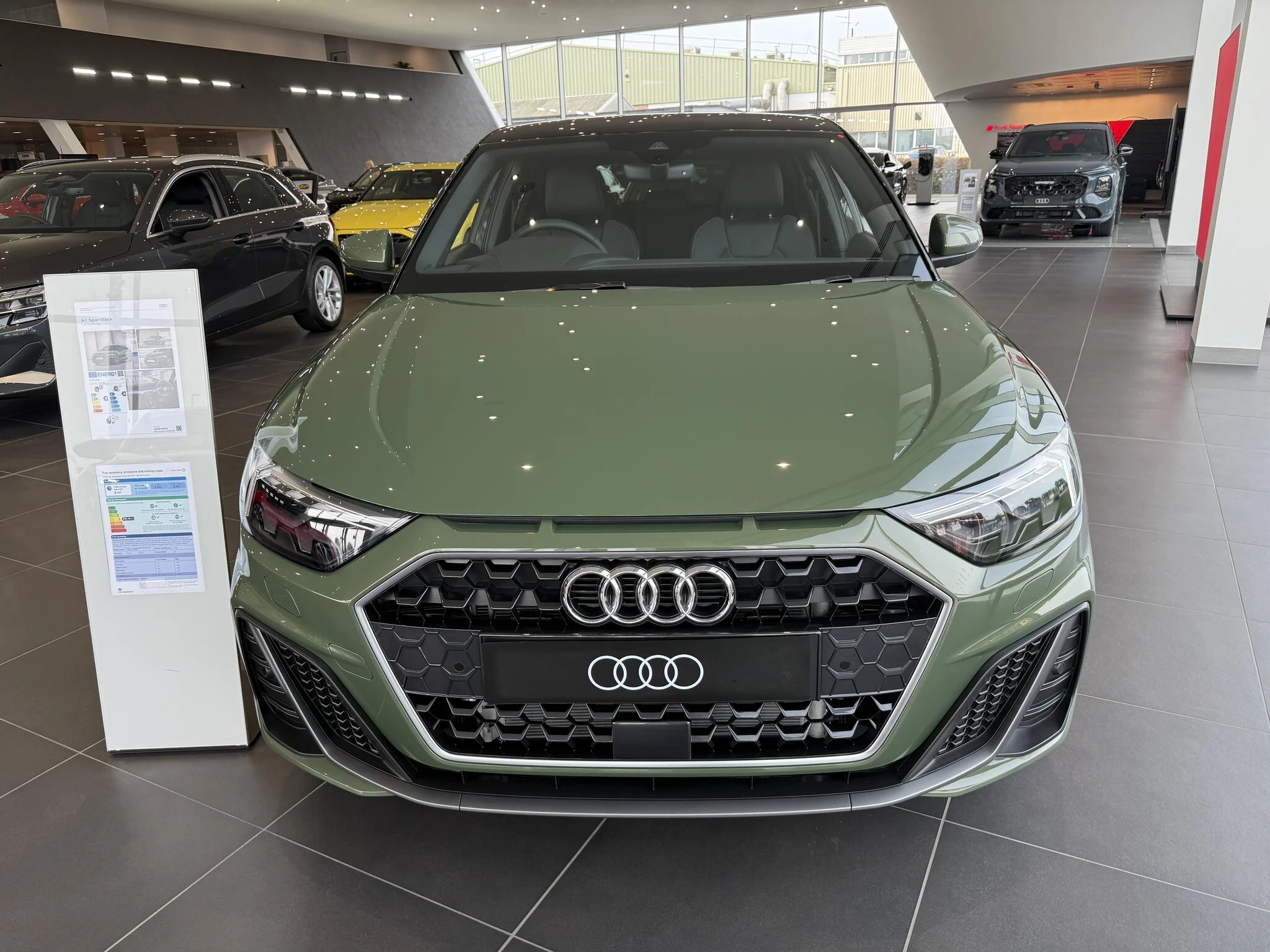 Audi-A1 Sportback-image-1