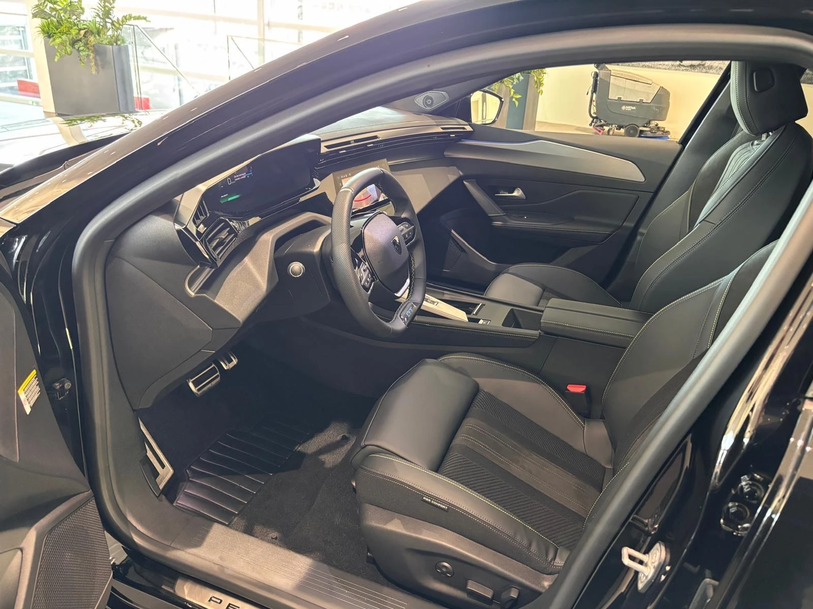 Peugeot e-308 SW GT 54 kWh