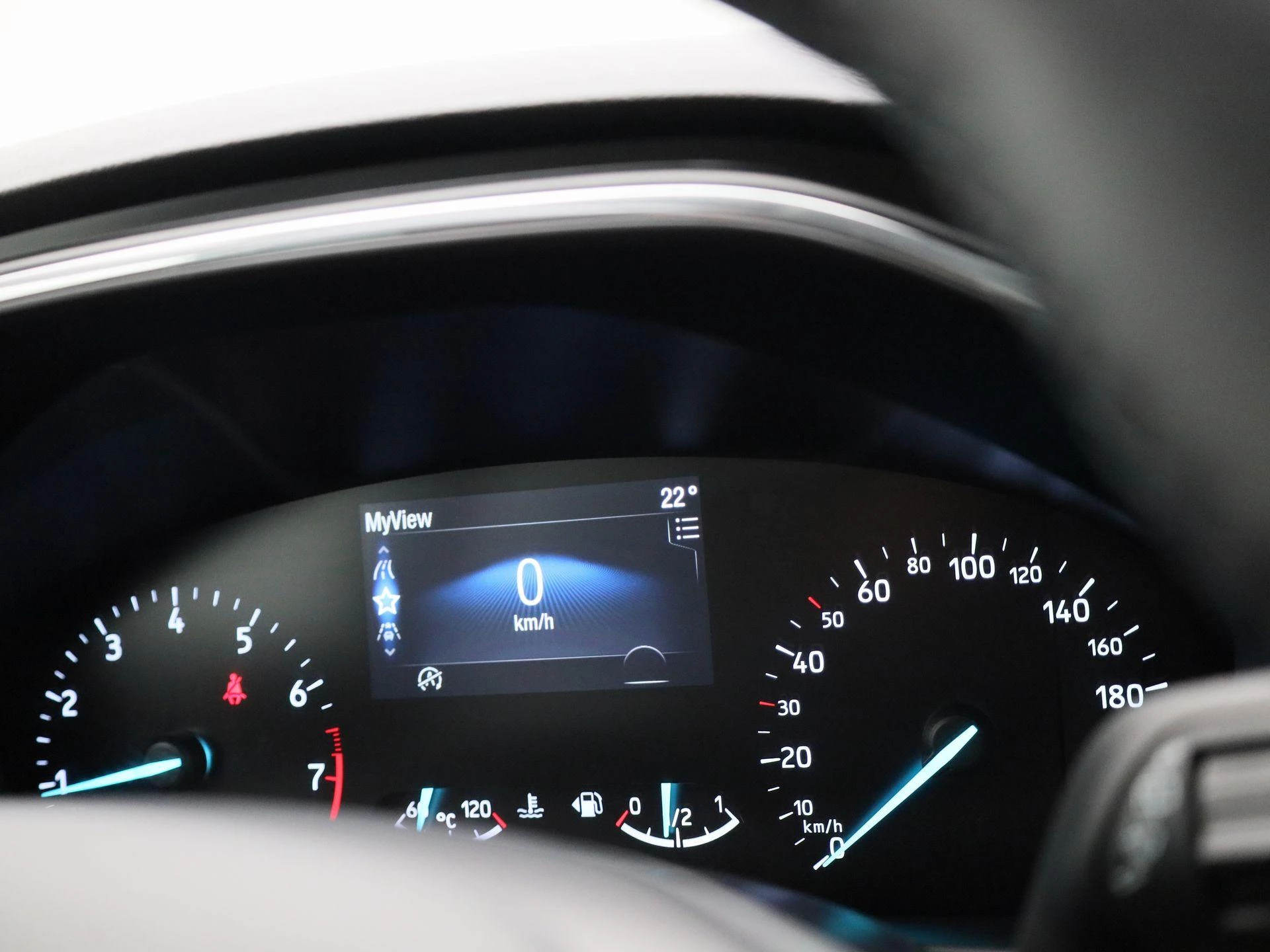 Ford Focus 1.0 EcoBoost Hybrid Titanium