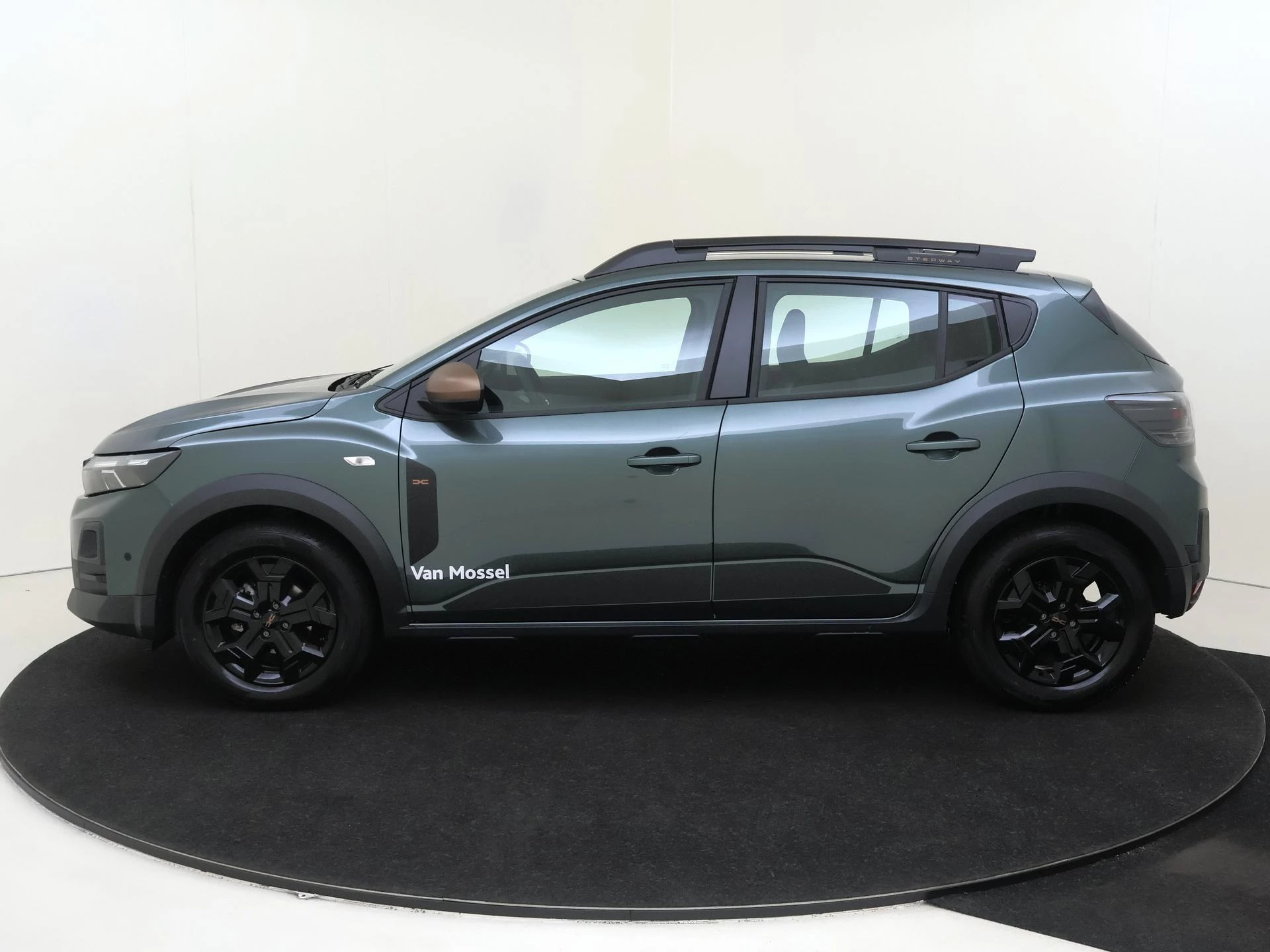 Dacia-Sandero Stepway-image-8