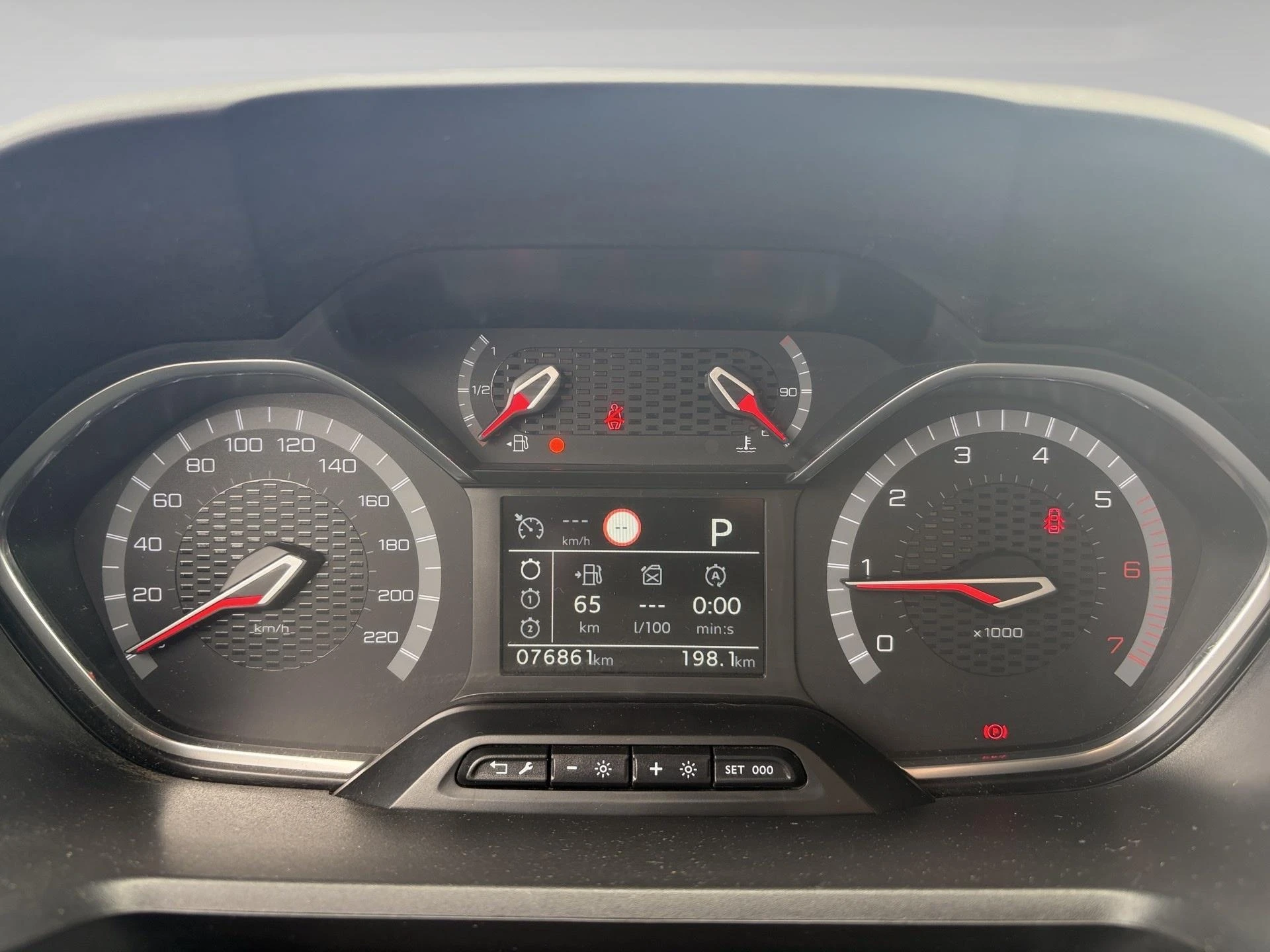 Peugeot-Rifter-image-14