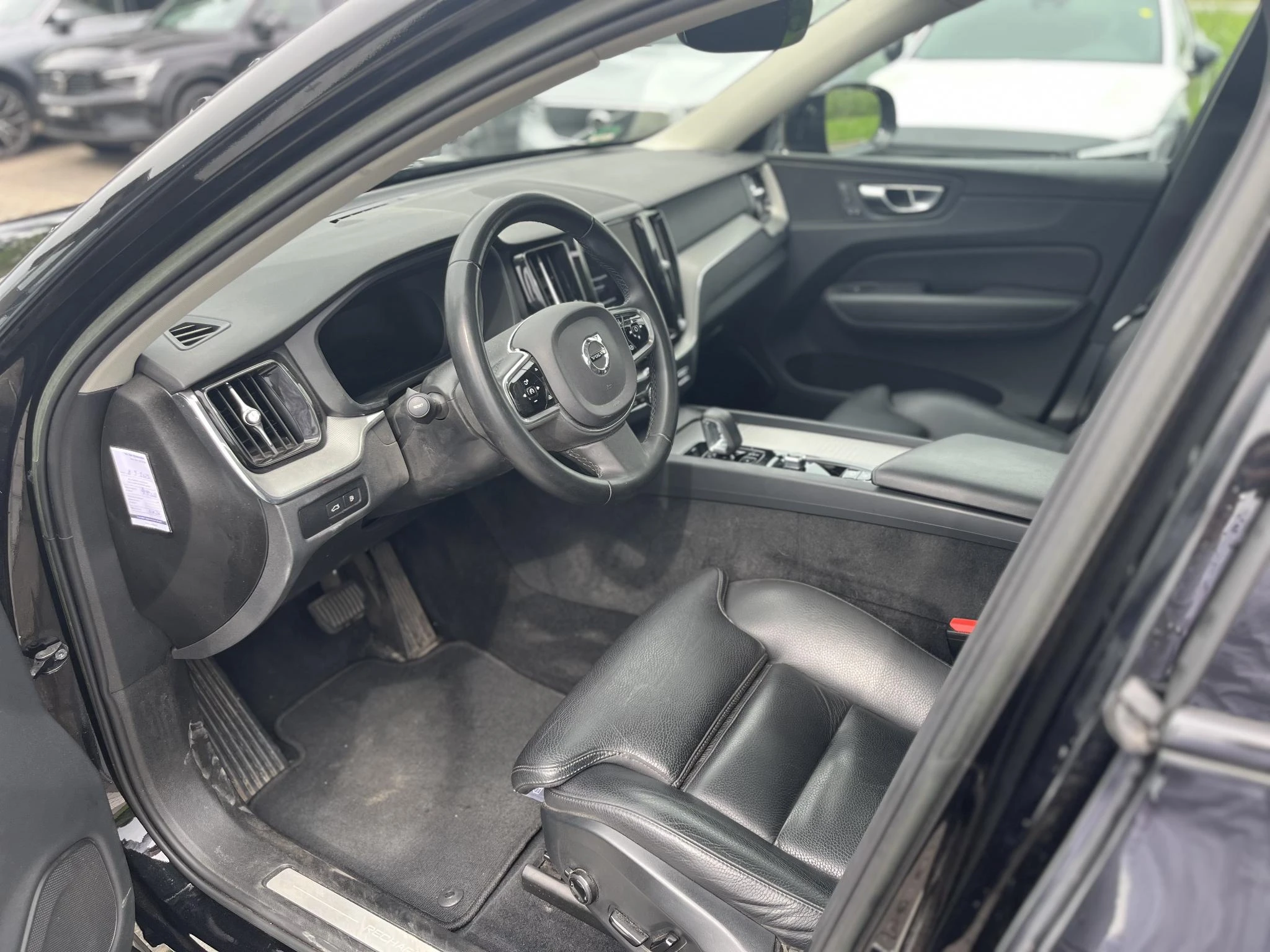 Volvo-XC60-image-5