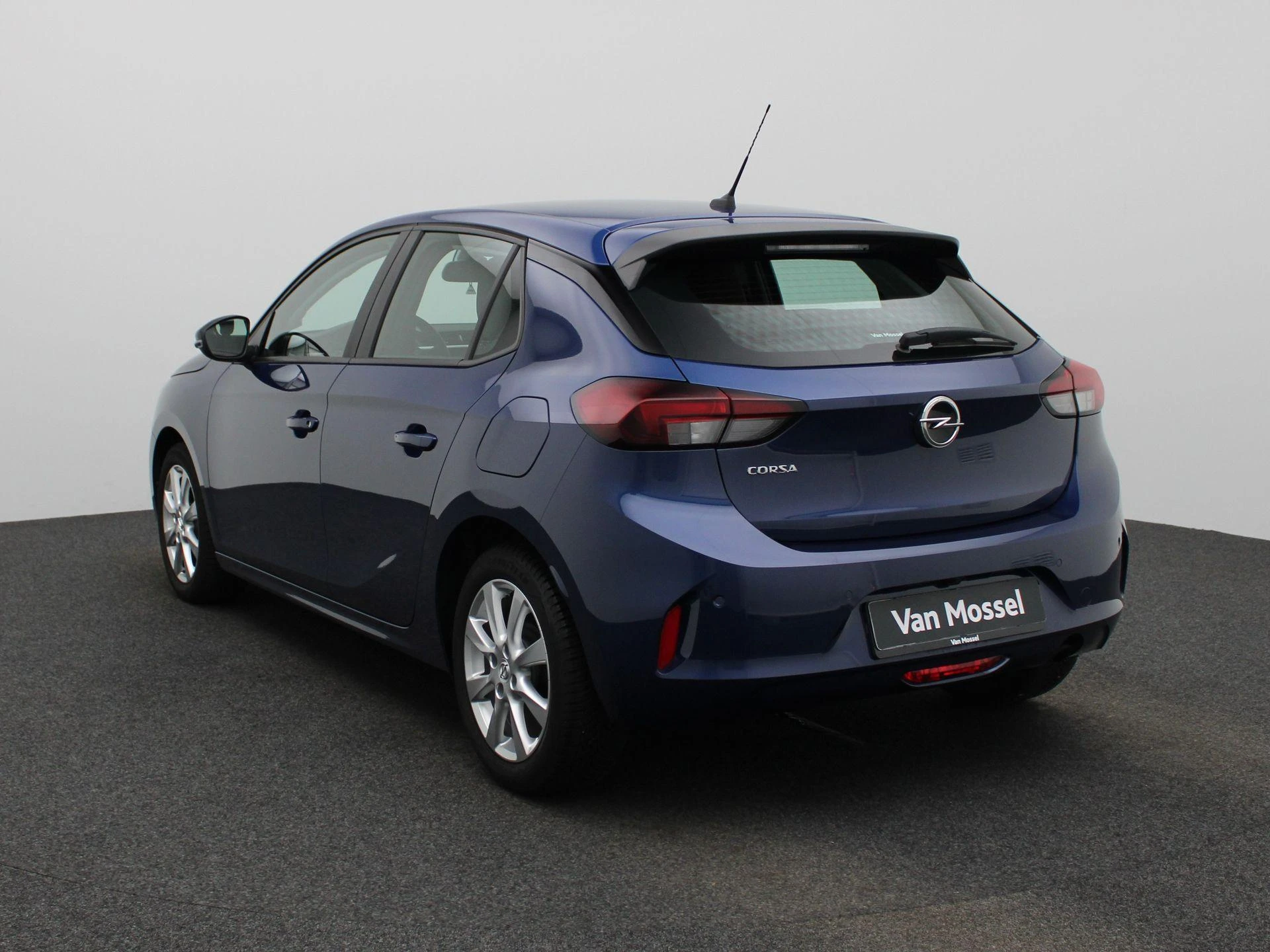 Opel-Corsa-image-1