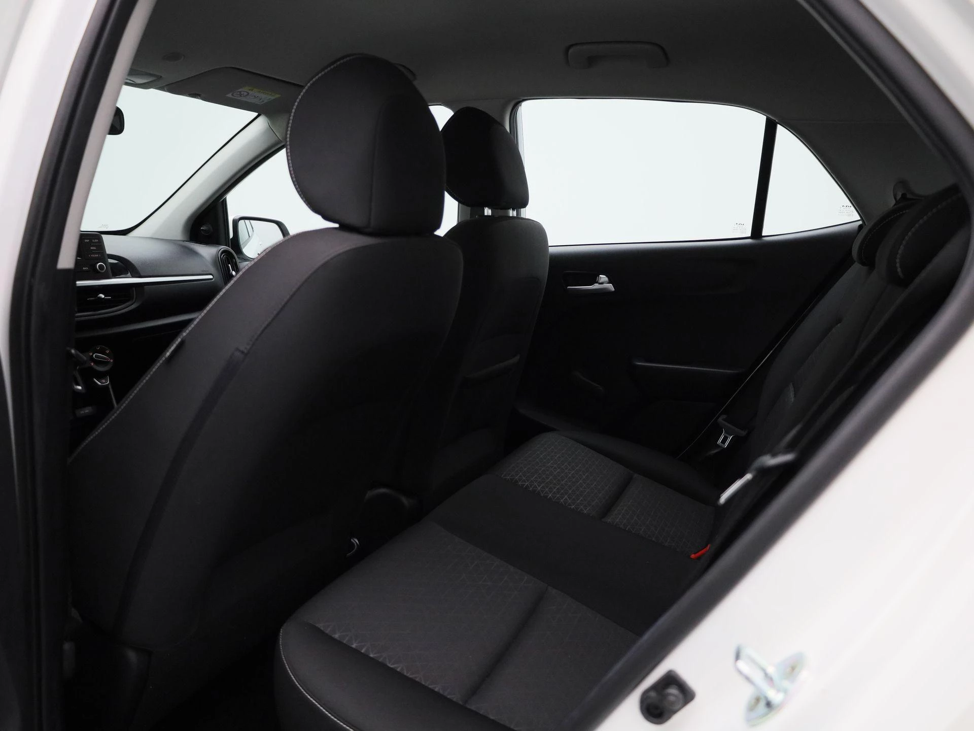 Kia-Picanto-image-9