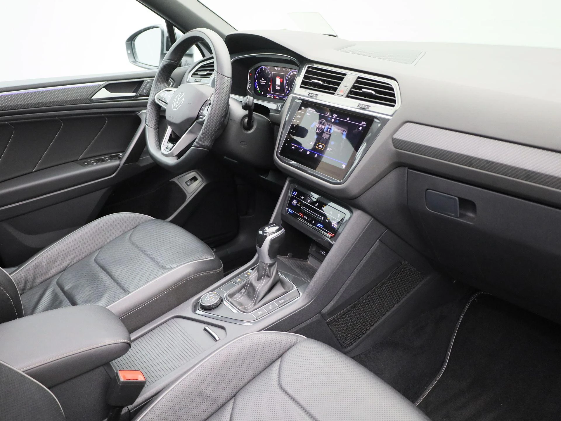 Volkswagen-Tiguan Allspace-image-55