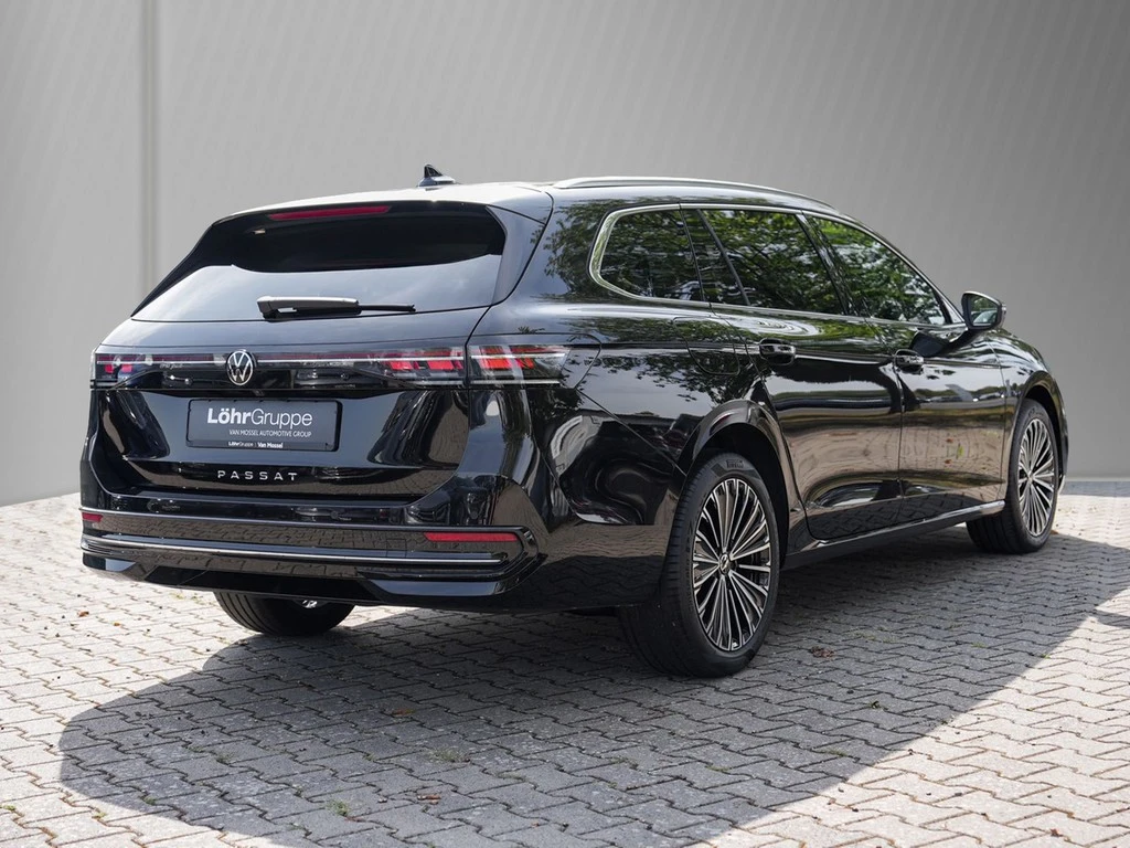 Volkswagen-Passat-image-3