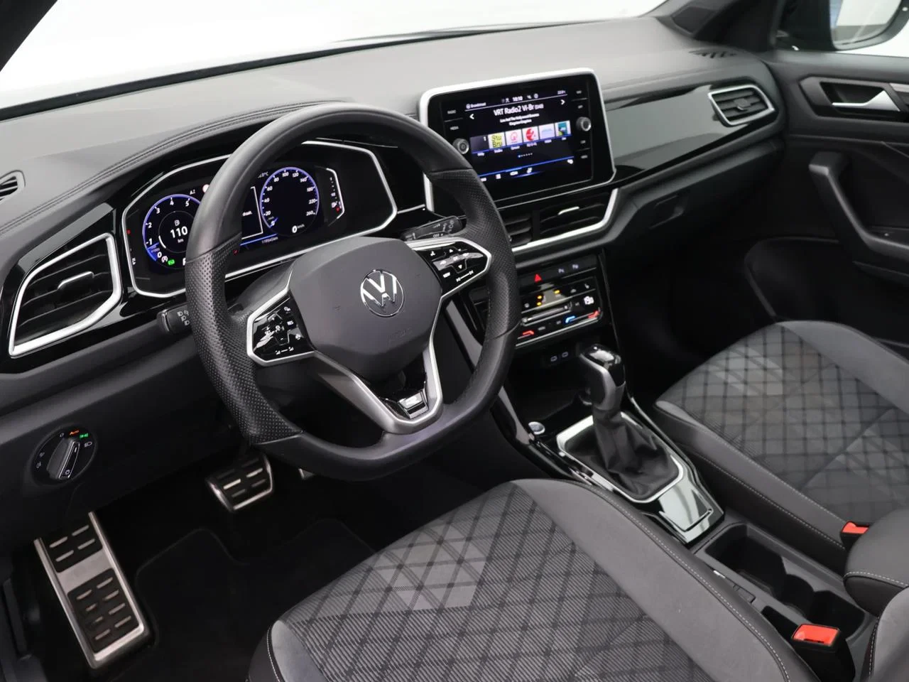 Volkswagen T-Roc T-Roc R-Line Business 1.5 TSI OPF*150PK *DSG*PANO*VIRTUAL COCKPIT*NAVI*ACC*APP-CONNET*ZTLVRW
