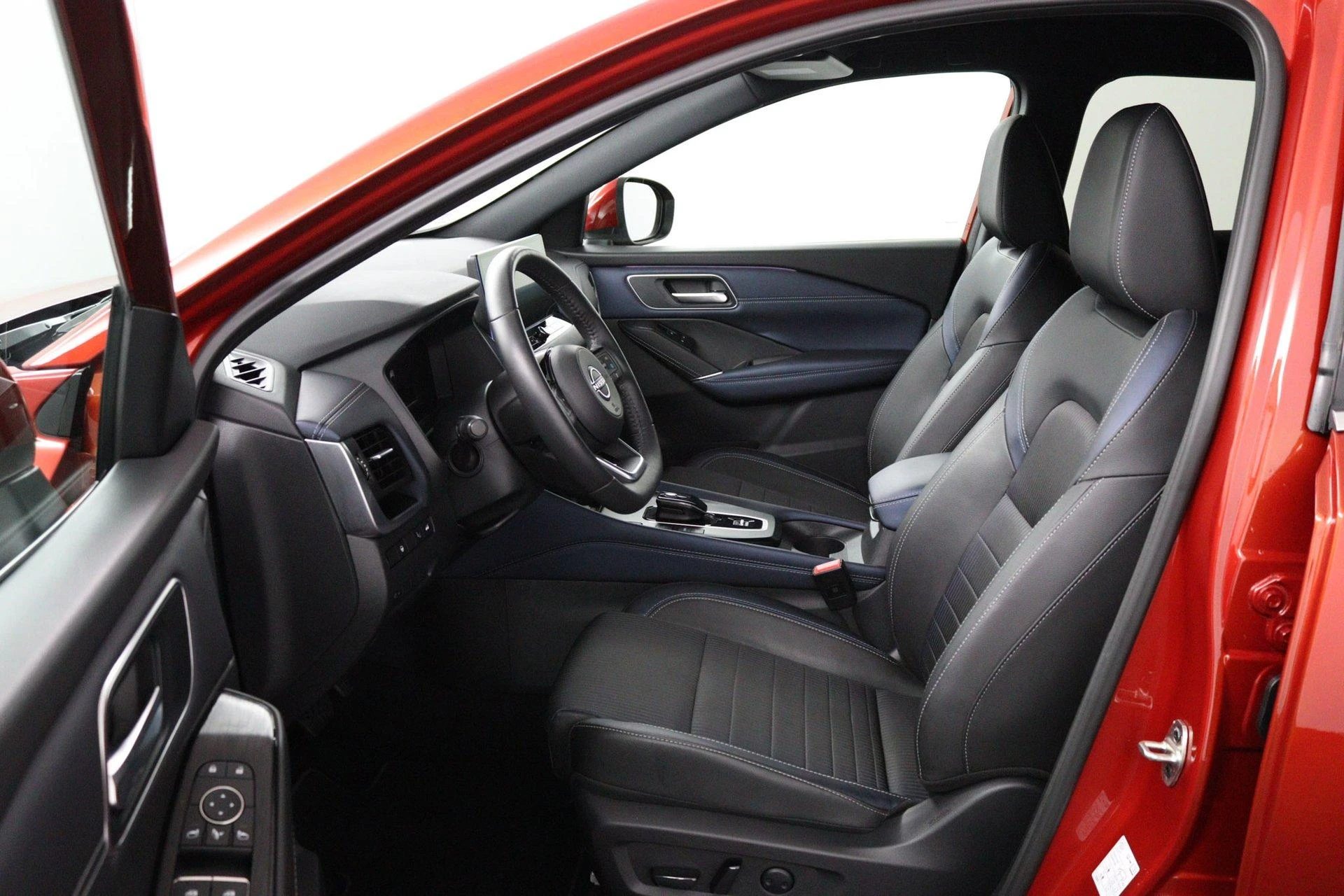 Nissan-QASHQAI-image-14