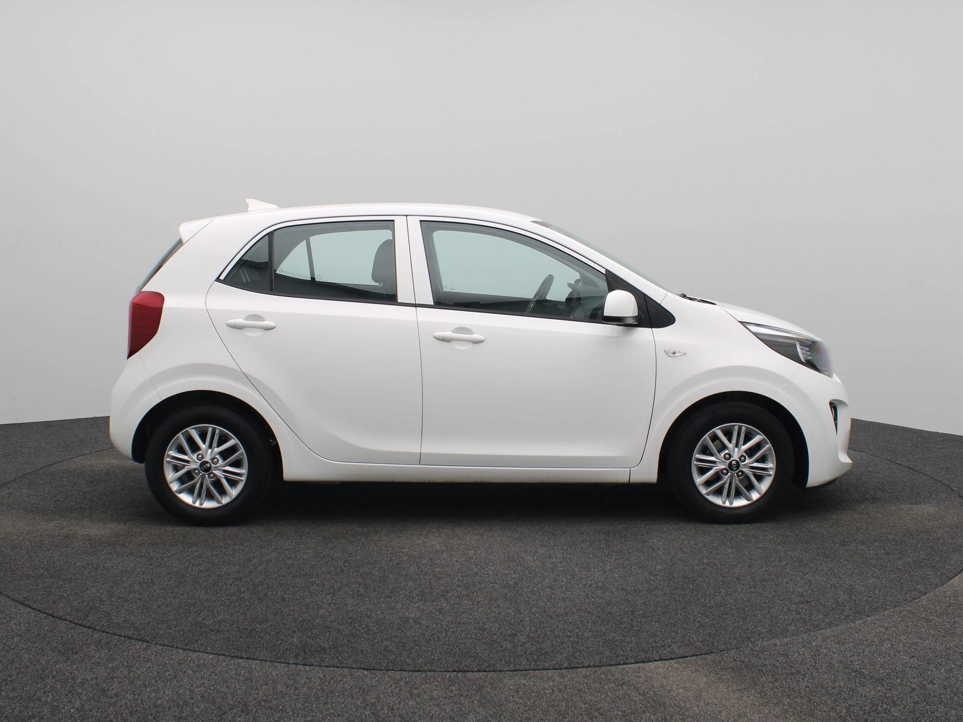 Kia-Picanto-image-5