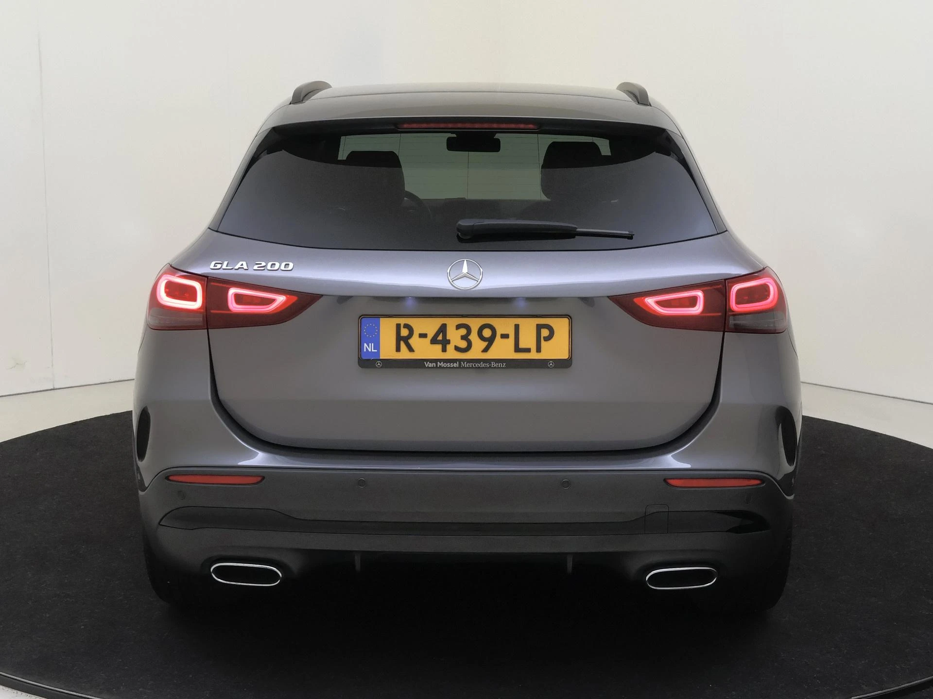 Mercedes-Benz GLA 200 AMG Line