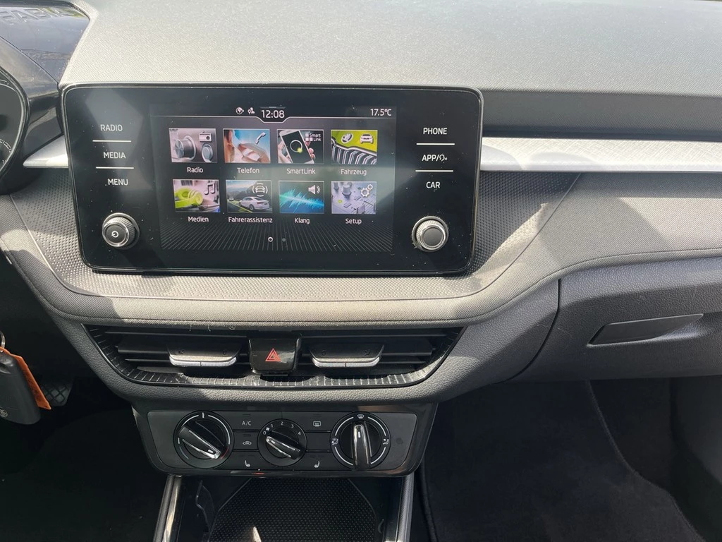 Škoda Fabia 1.0 TSI Tour *LED*