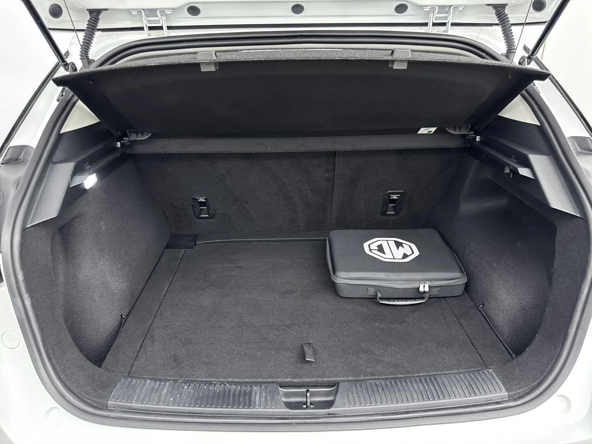 MG-MG4 EV-image-22