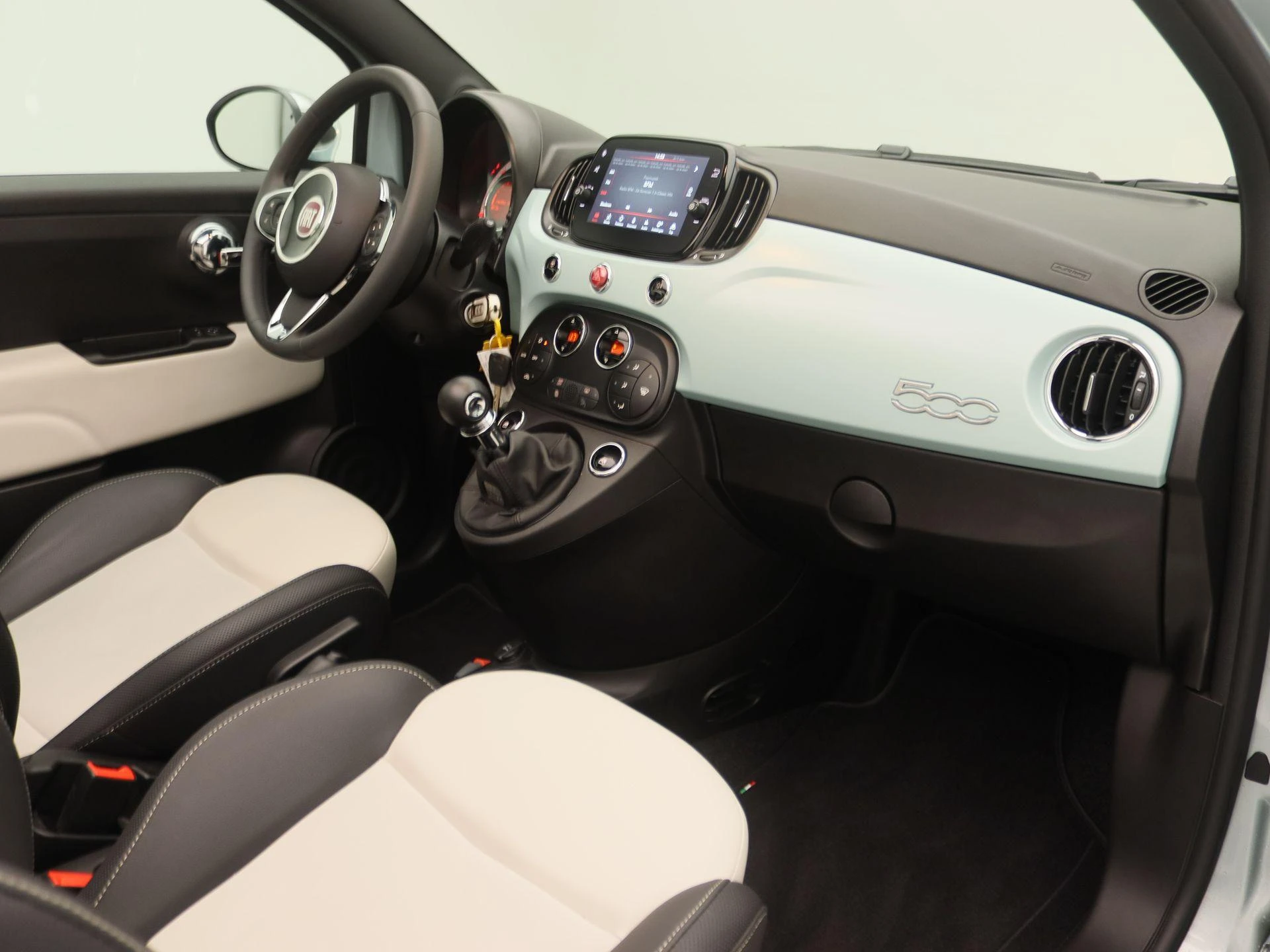 Fiat-500C-image-21