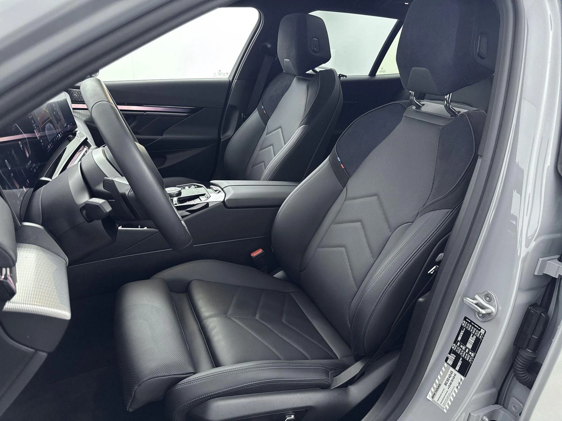 BMW-5 Serie-image-28