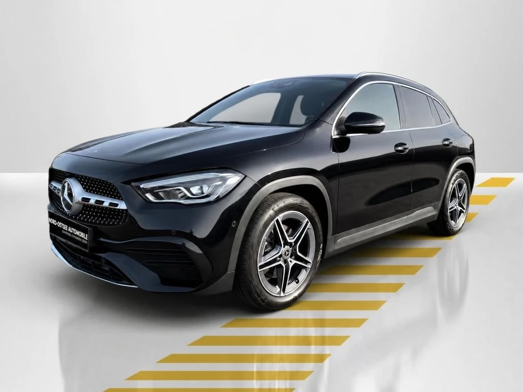 Mercedes-Benz-GLA 200-image-2