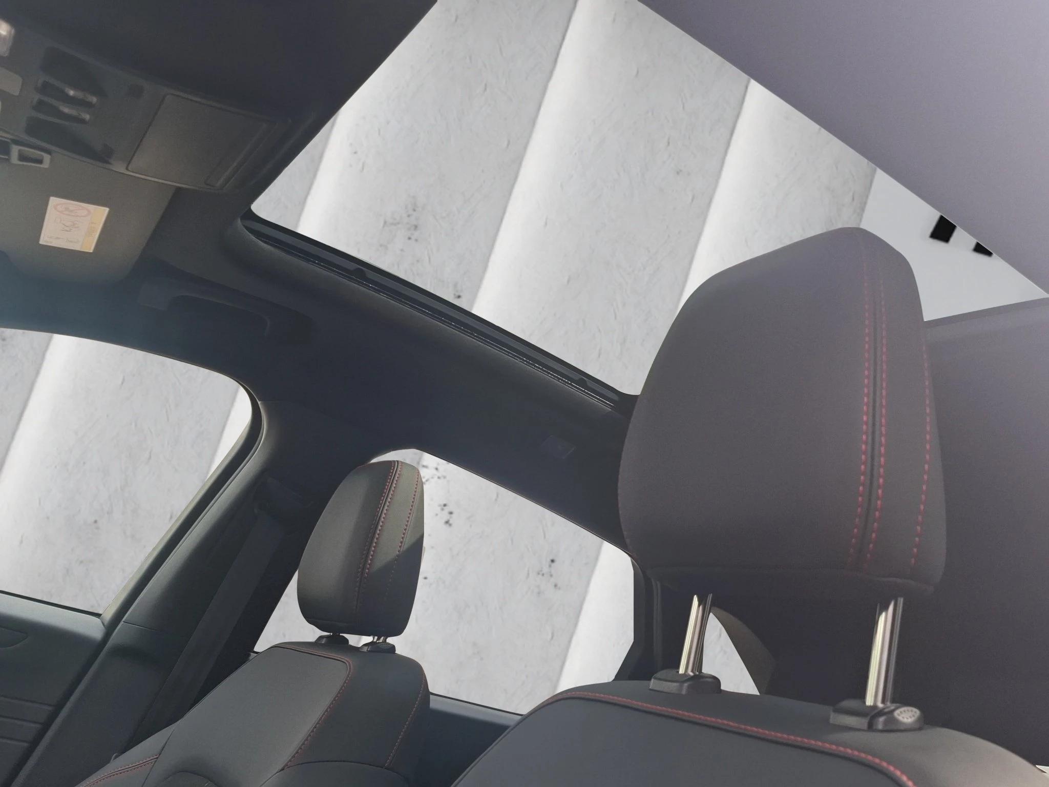 Ford Kuga ST-Line X Aut.*PANO*AHK*360GRAD*LED-MATRIX*NAVI*GRA*WINTER-PKT..