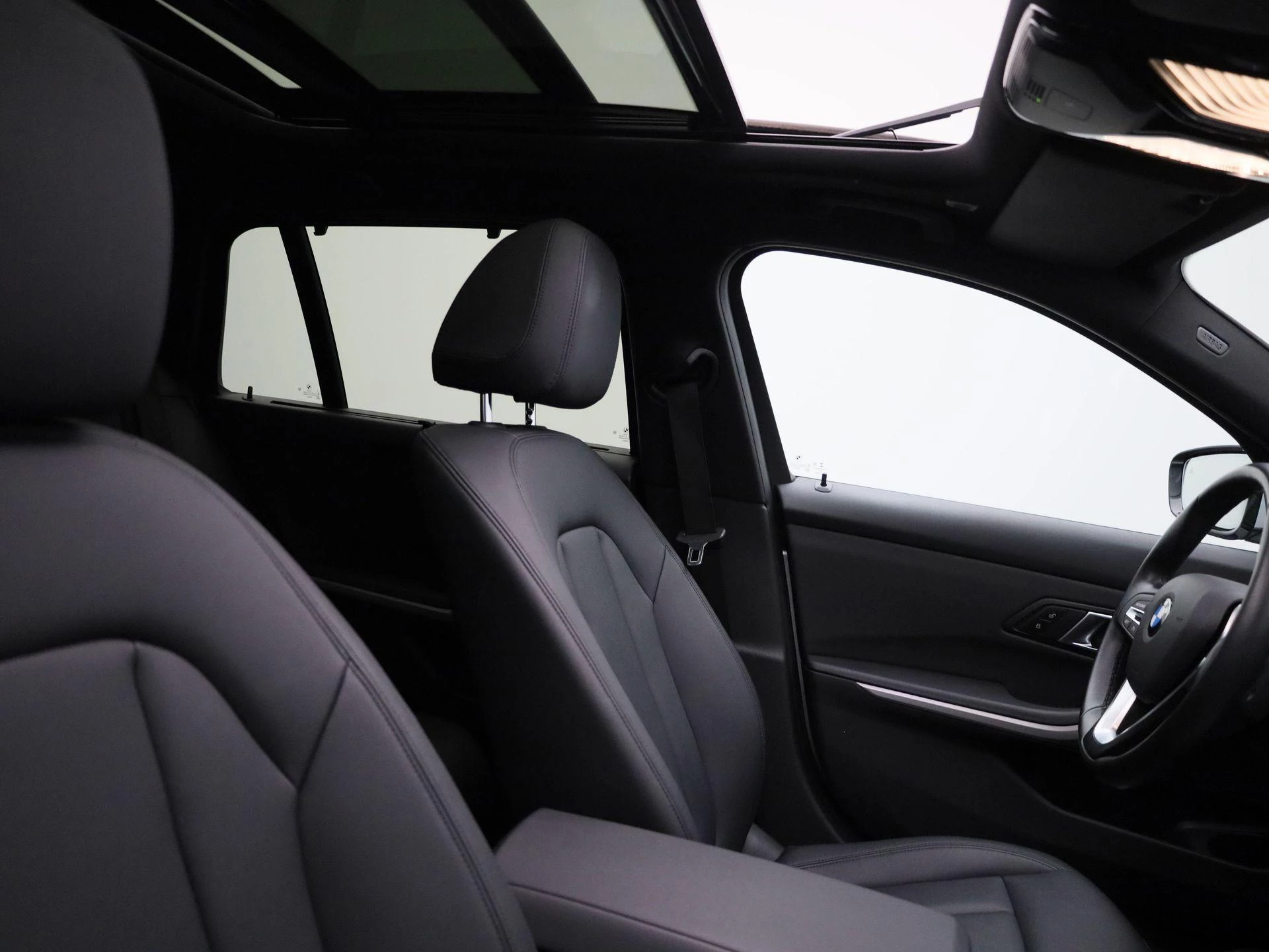 BMW-3 Serie-image-33